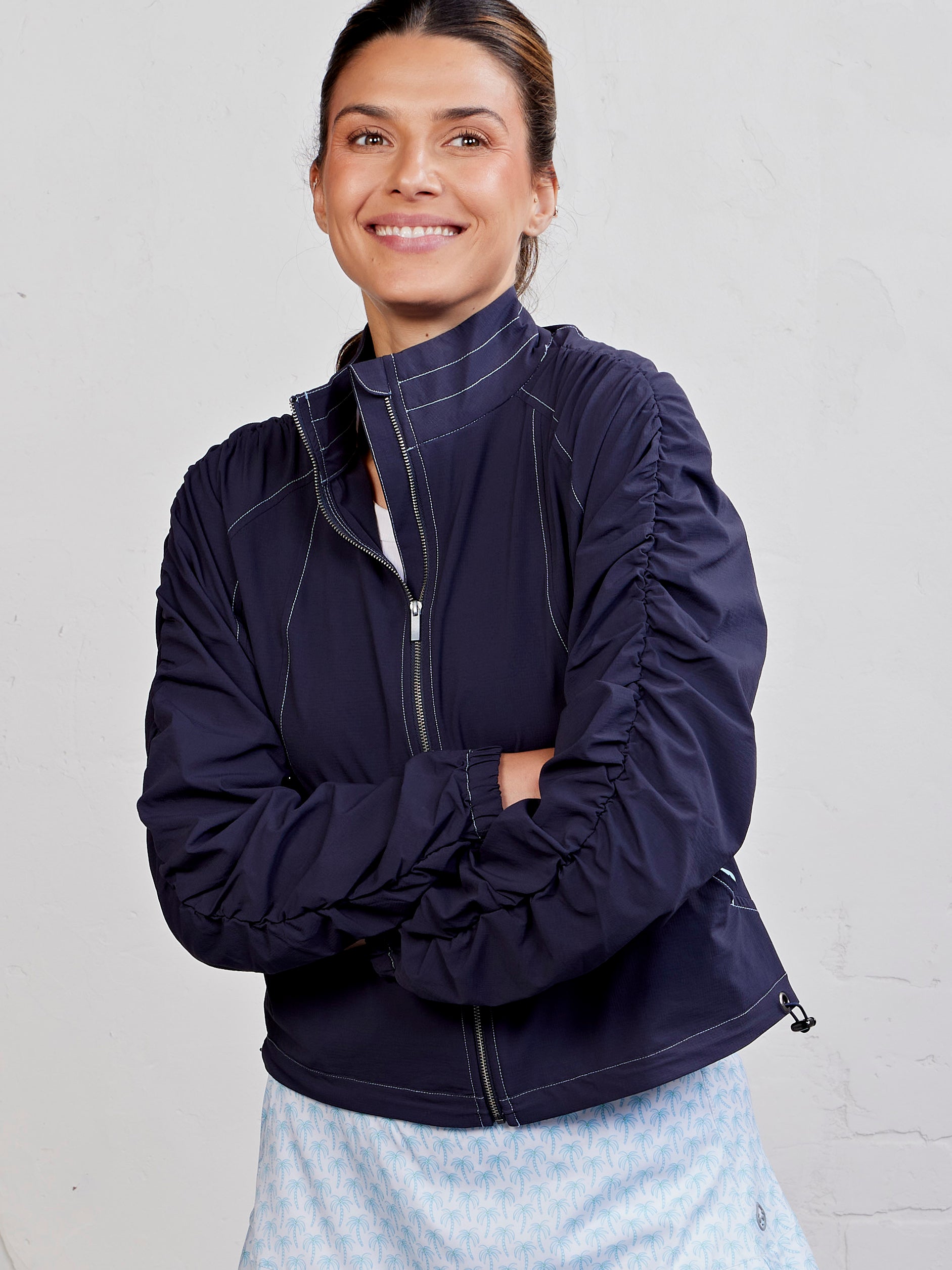 Jet Set Ruched Windbreaker Classic Navy/Tropical Blue – tasc