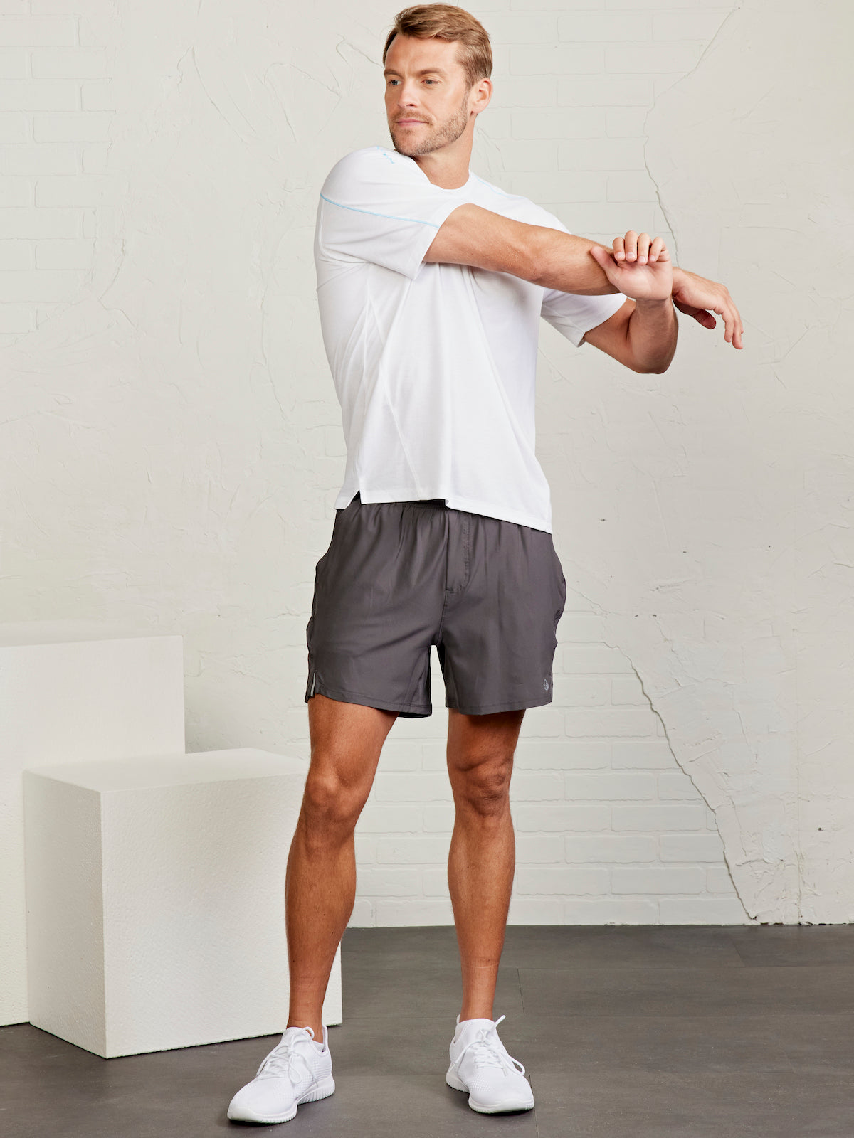 MicroAir Performance Mesh T-Shirt tasc Performance (White)