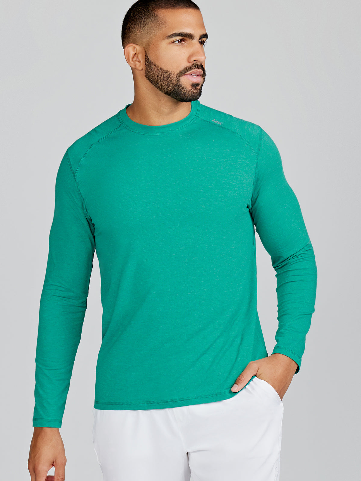 tasc Carrolton Long Sleeve T-Shirt in Jade Heather L by Island Trends