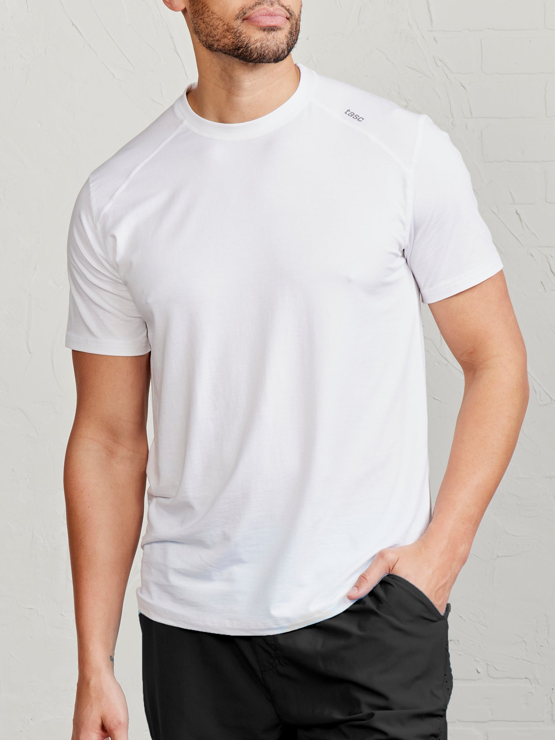 Carrollton Fitness T-Shirt White – tasc Performance