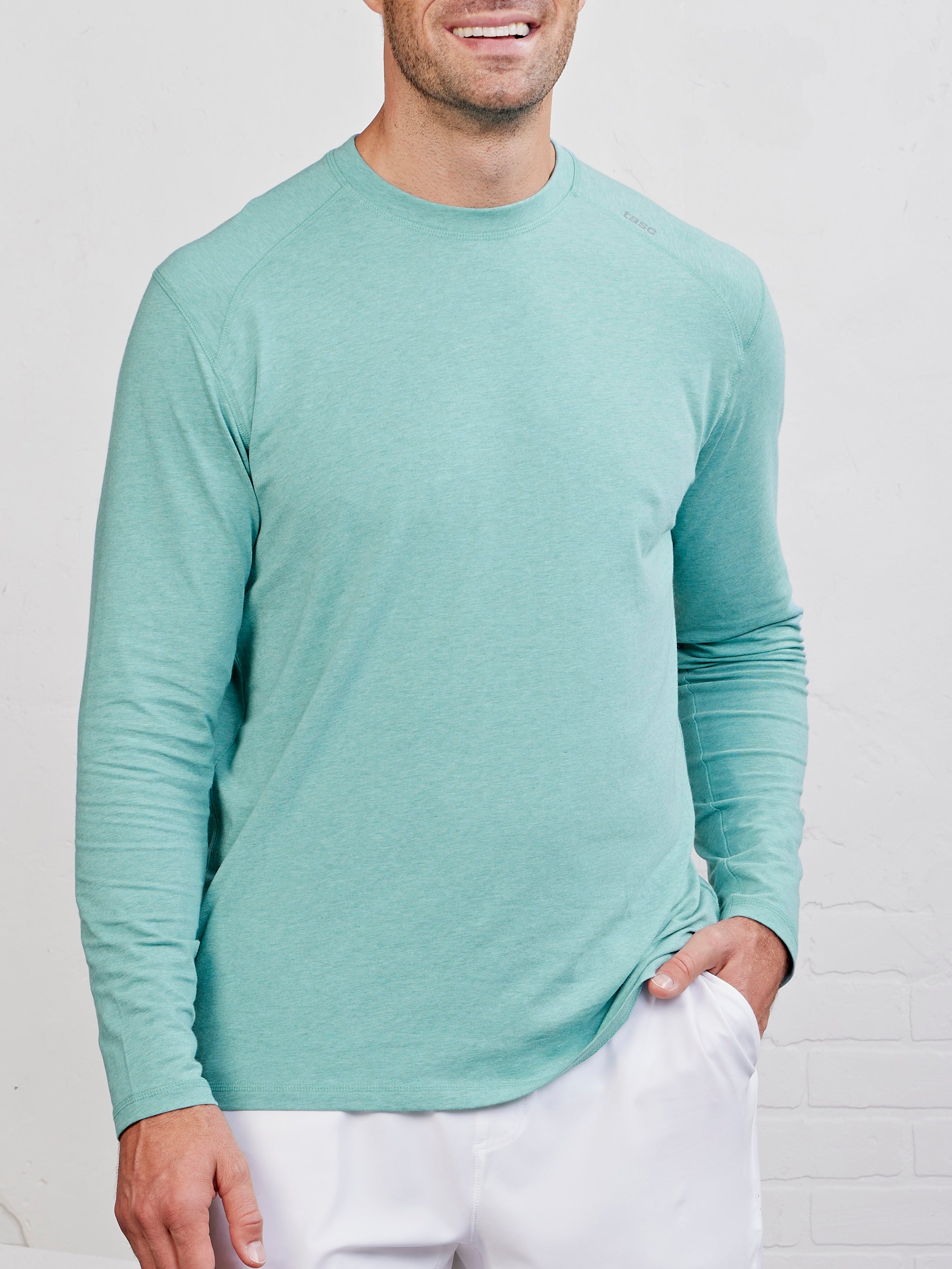 Carrollton Long Sleeve Fitness T-Shirt Meadowbrook Heather – tasc