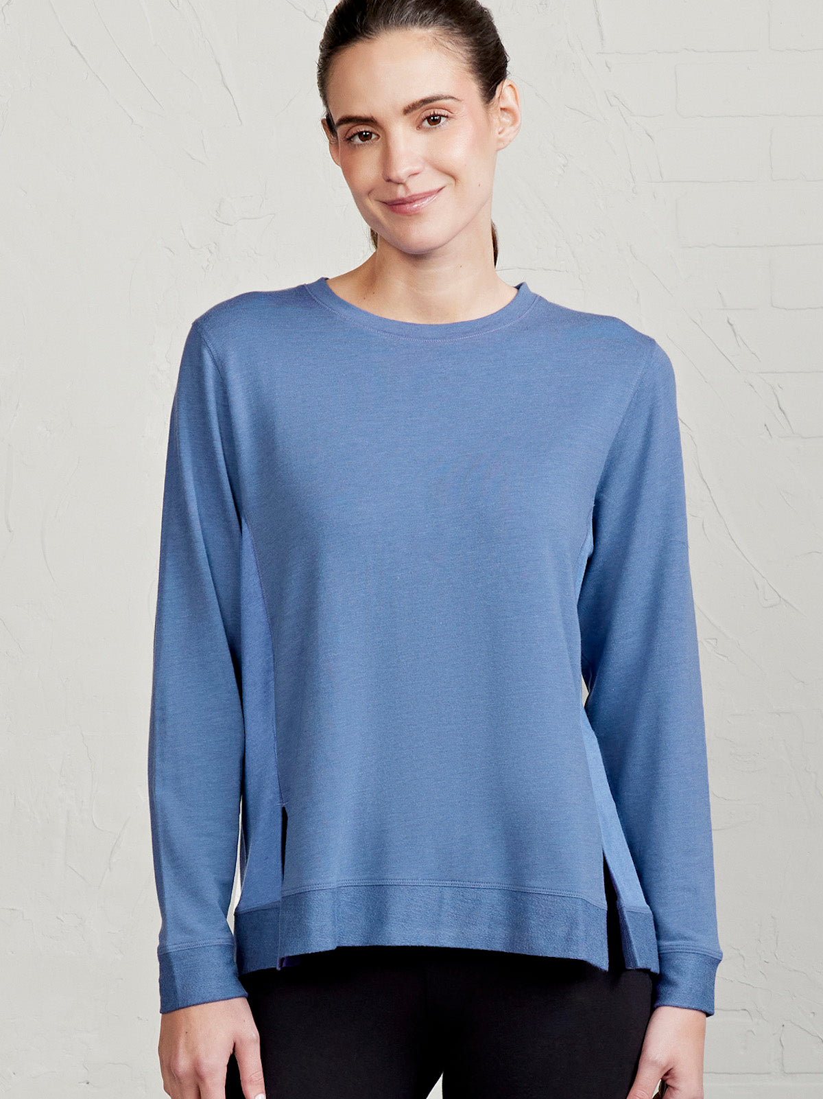 Riverwalk French Terry Sweatshirt 2.0 – tasc Performance