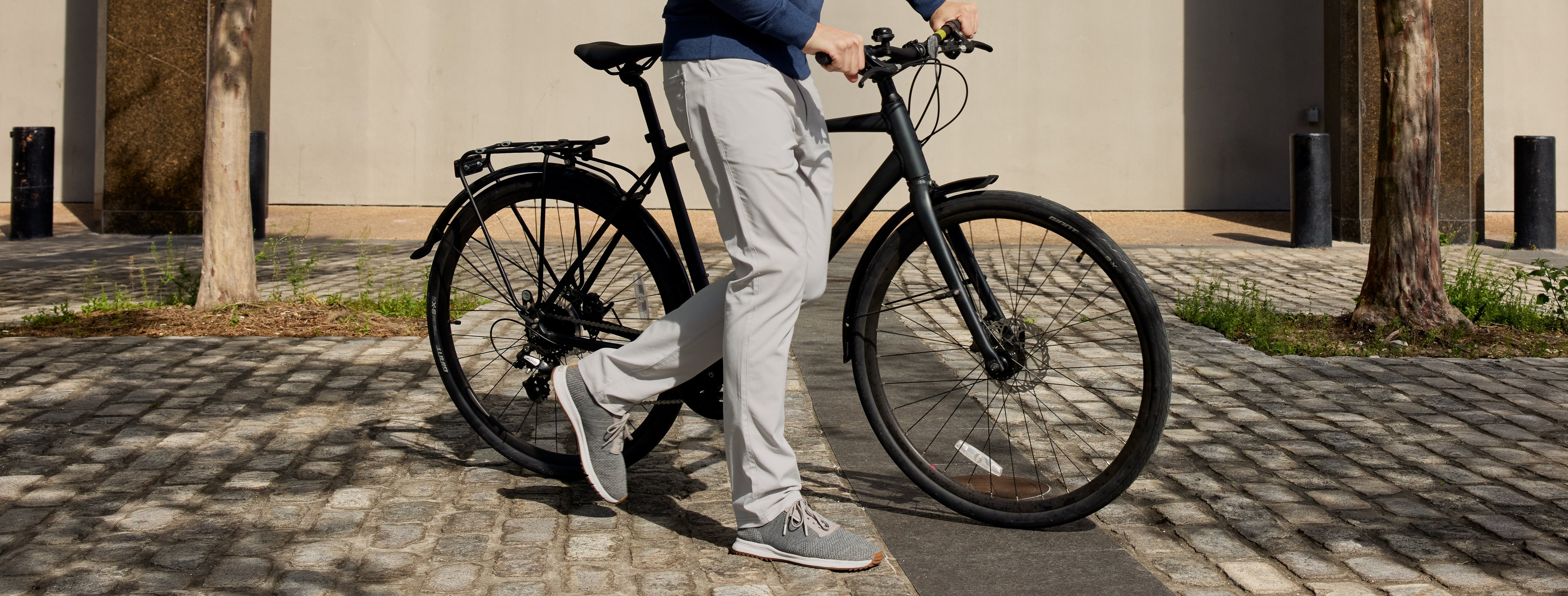 Styling Men's Athletic Pants Based on Activity and Body Type