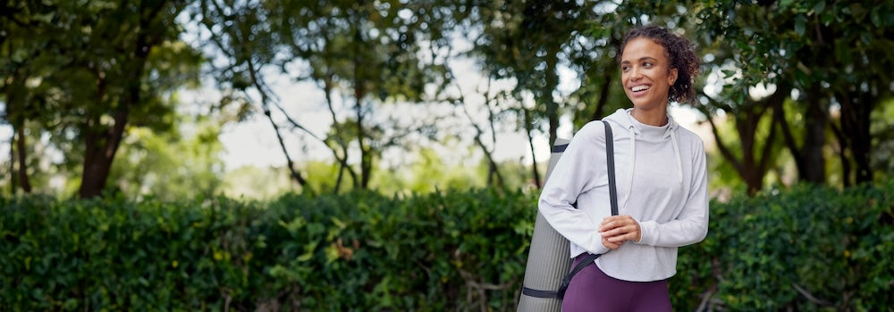 Unleash the Versatility of Light Hoodies: Your Ultimate Wardrobe Staple for Warmer Months