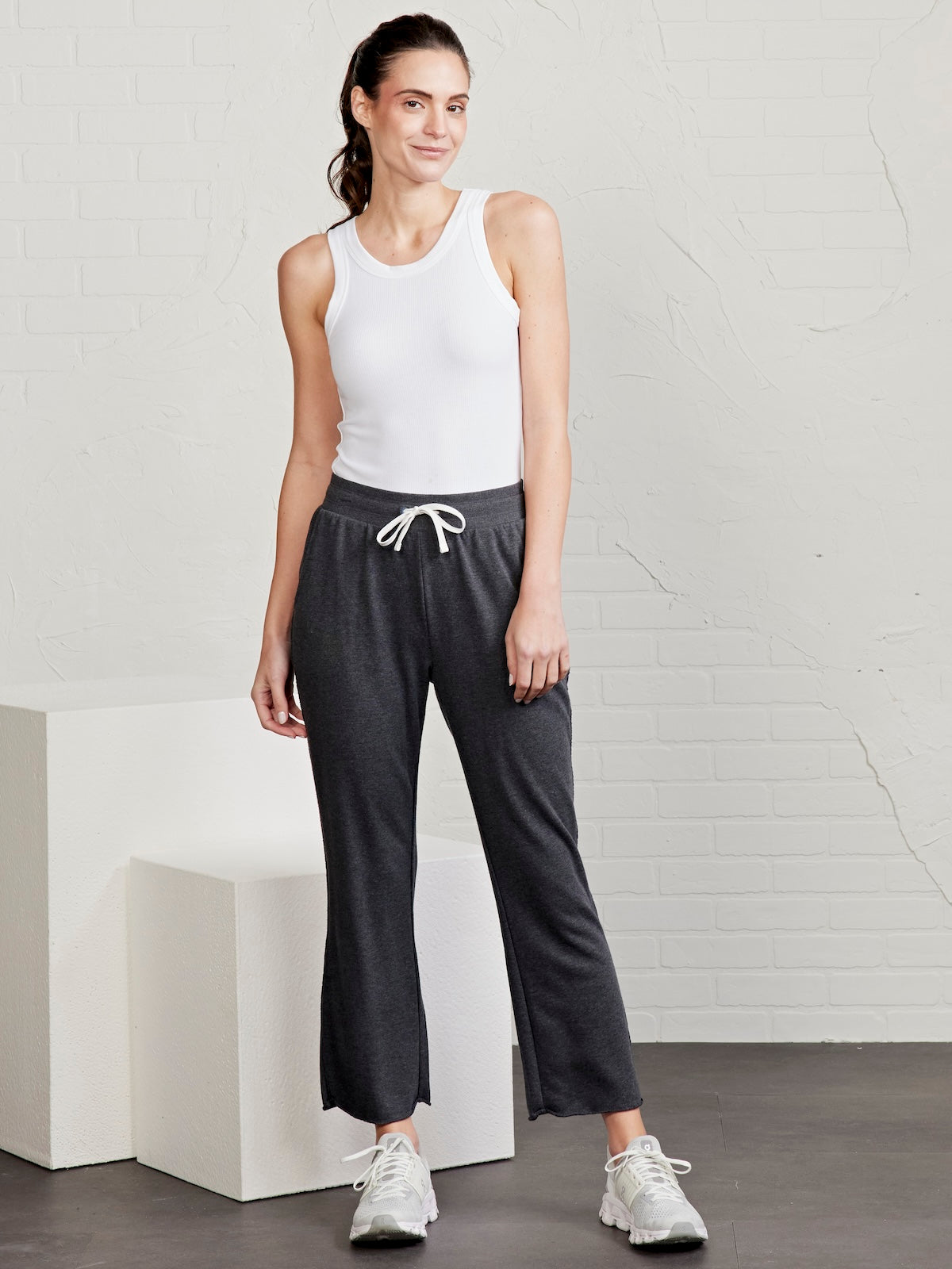 Stadium French Terry Ankle Pant - tasc Performance (IronHeather)