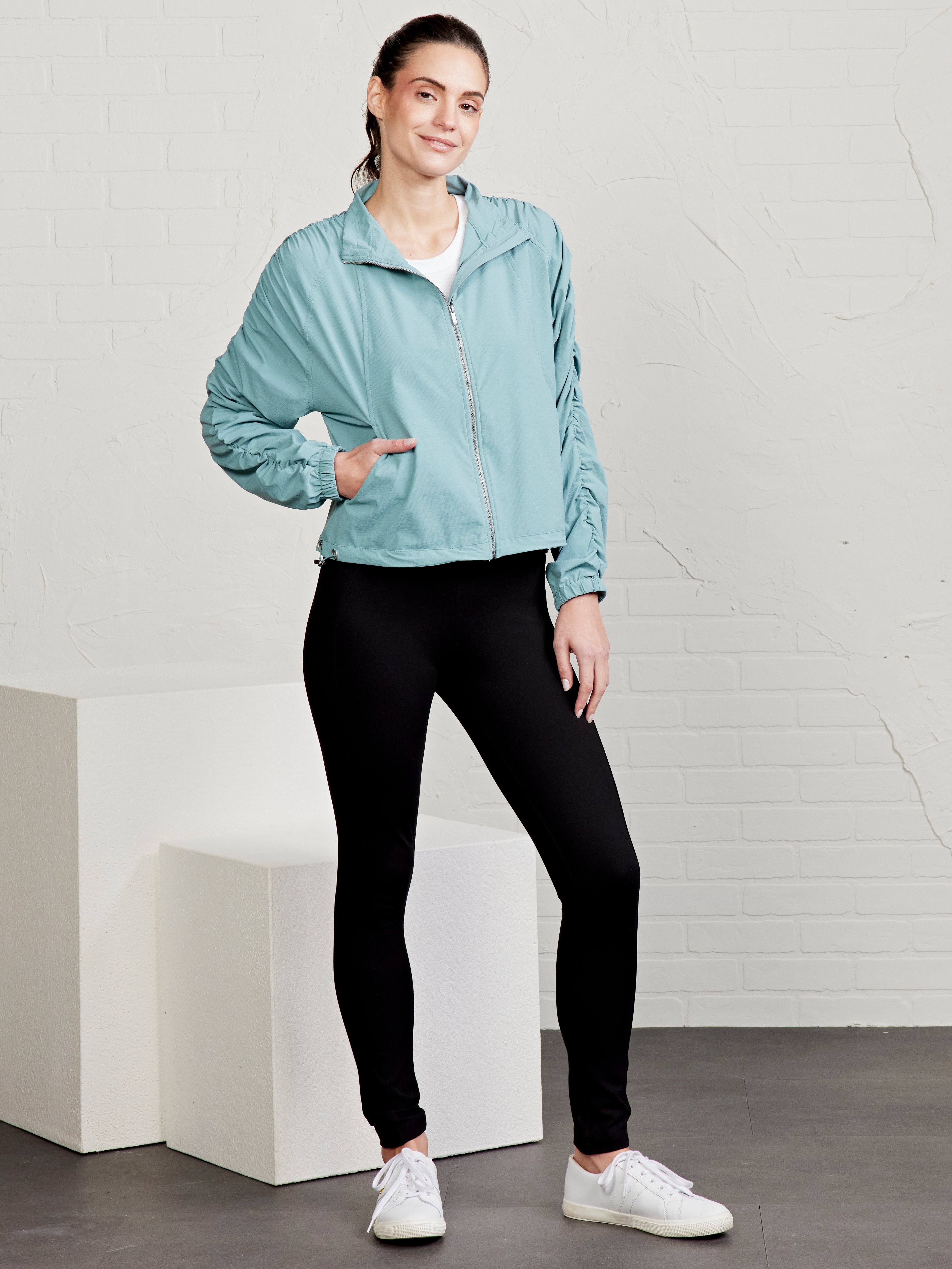 Jet Set Ruched Windbreaker Green Quartz – tasc Performance Jet Set Ruched Windbreaker Green Quartz – tasc Performance