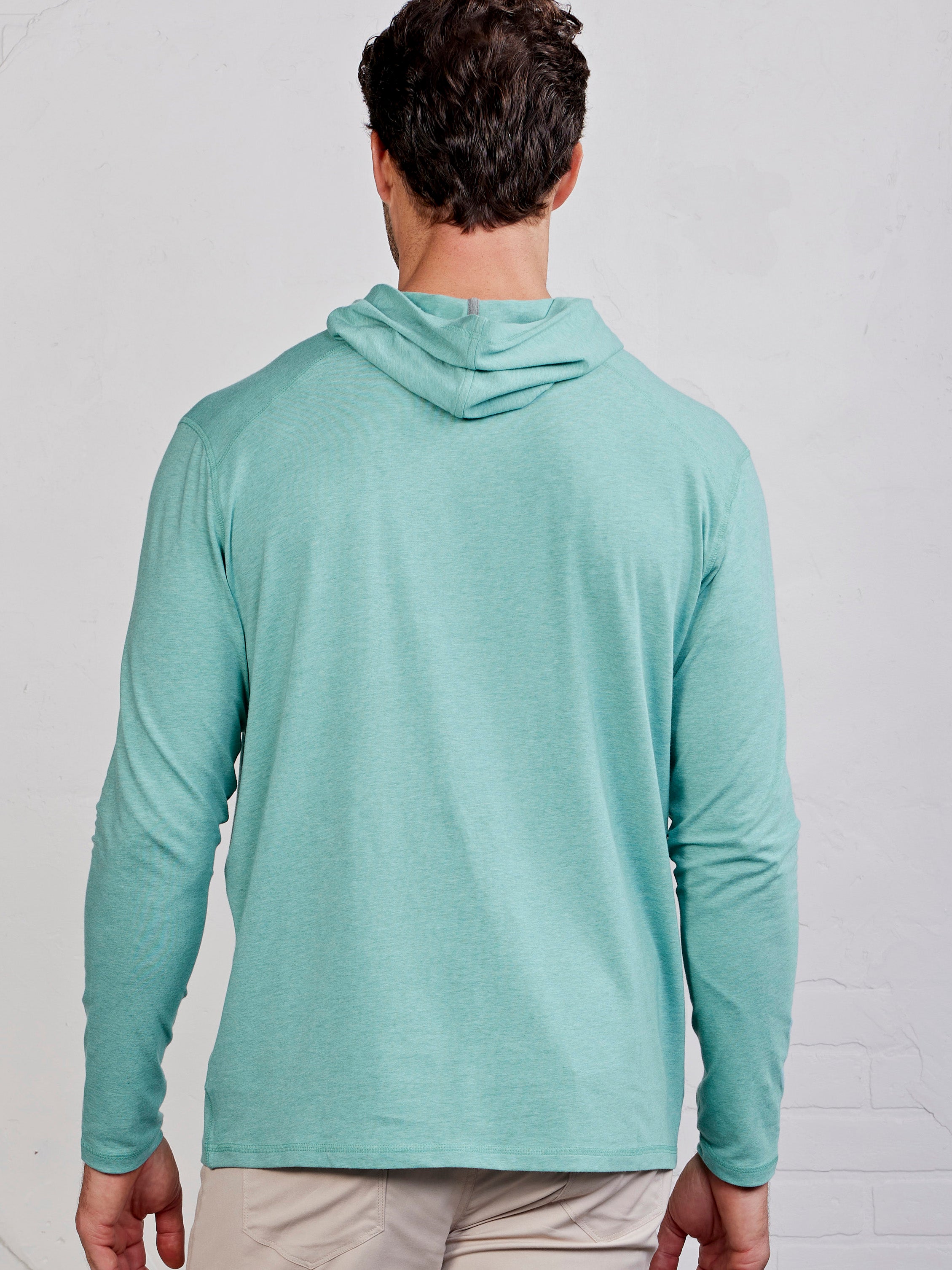 Carrollton Lightweight Hoodie Meadowbrook Heather – tasc Performance