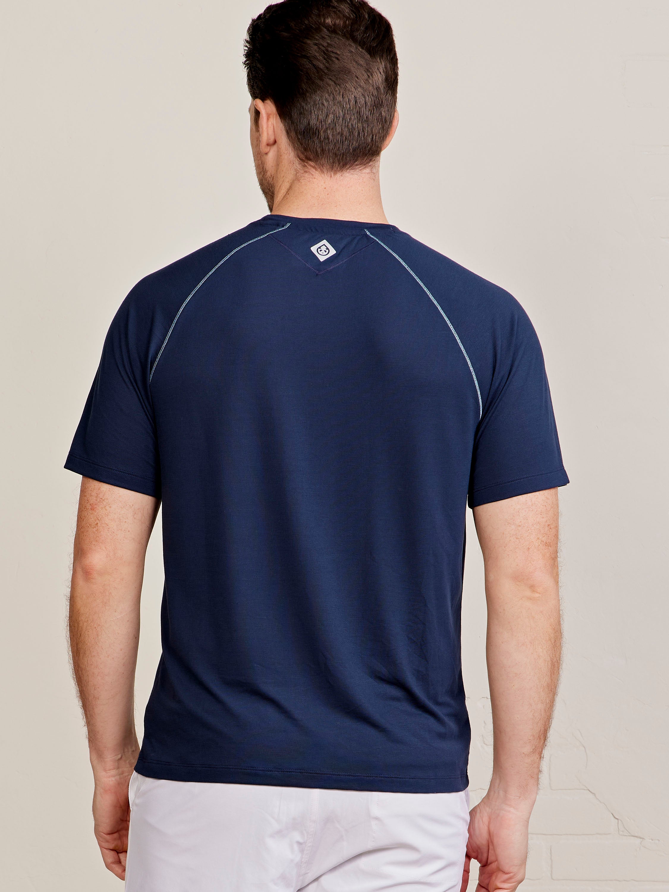 Vital MicroAir Performance Mesh T-Shirt - tasc Performance (ClassicNavy/TropicalBlue)