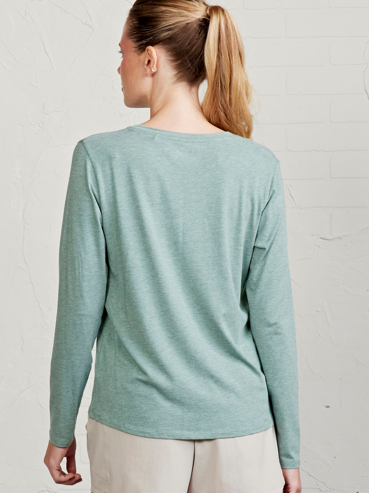 All Day Long Sleeve T-Shirt - tasc Performance (SageHeather)