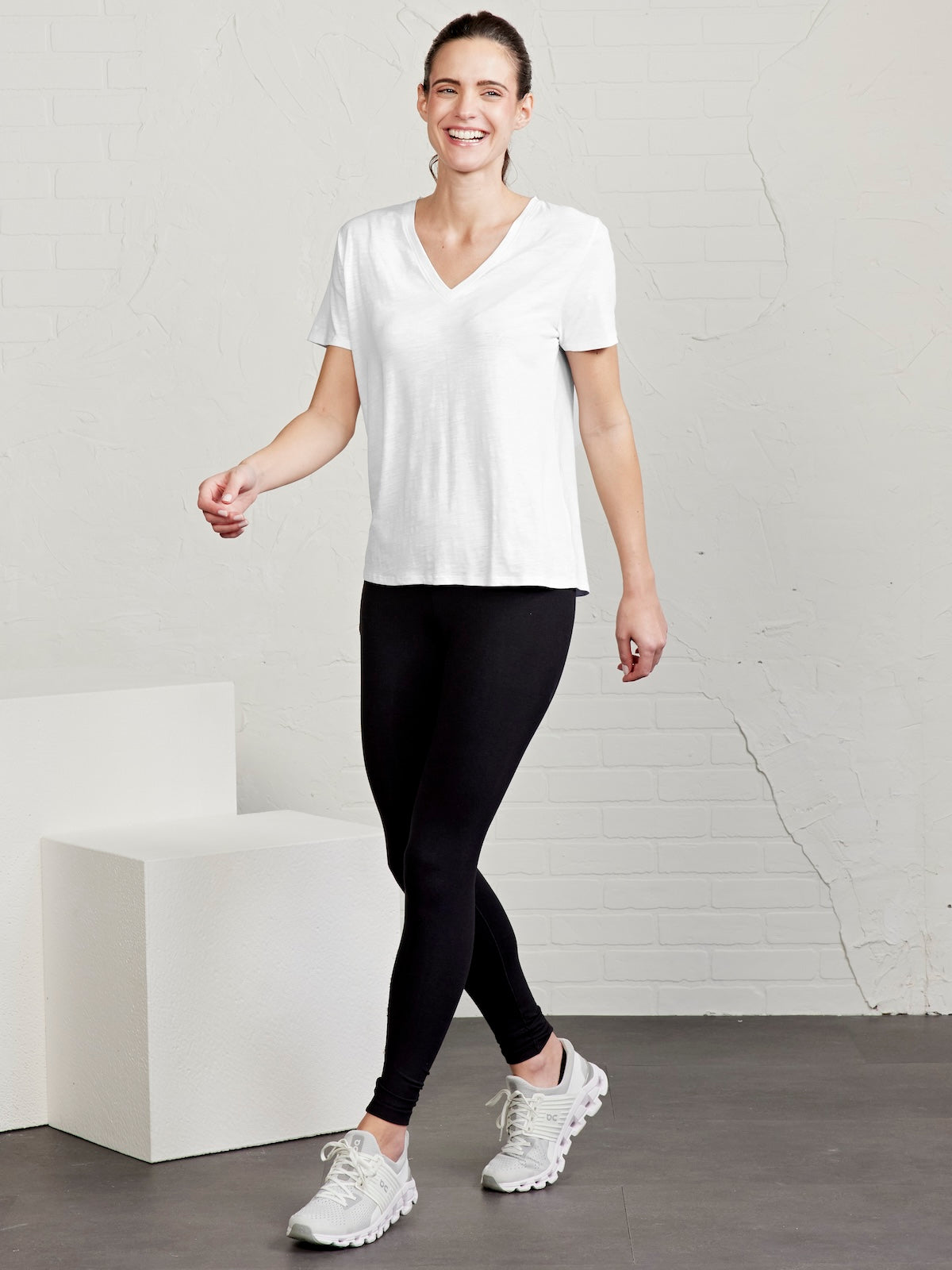 All Day V-Neck T-Shirt tasc Performance (White)