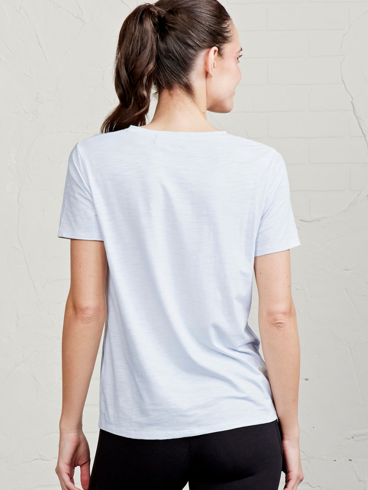 All Day V-Neck T-Shirt - tasc Performance (Frost)