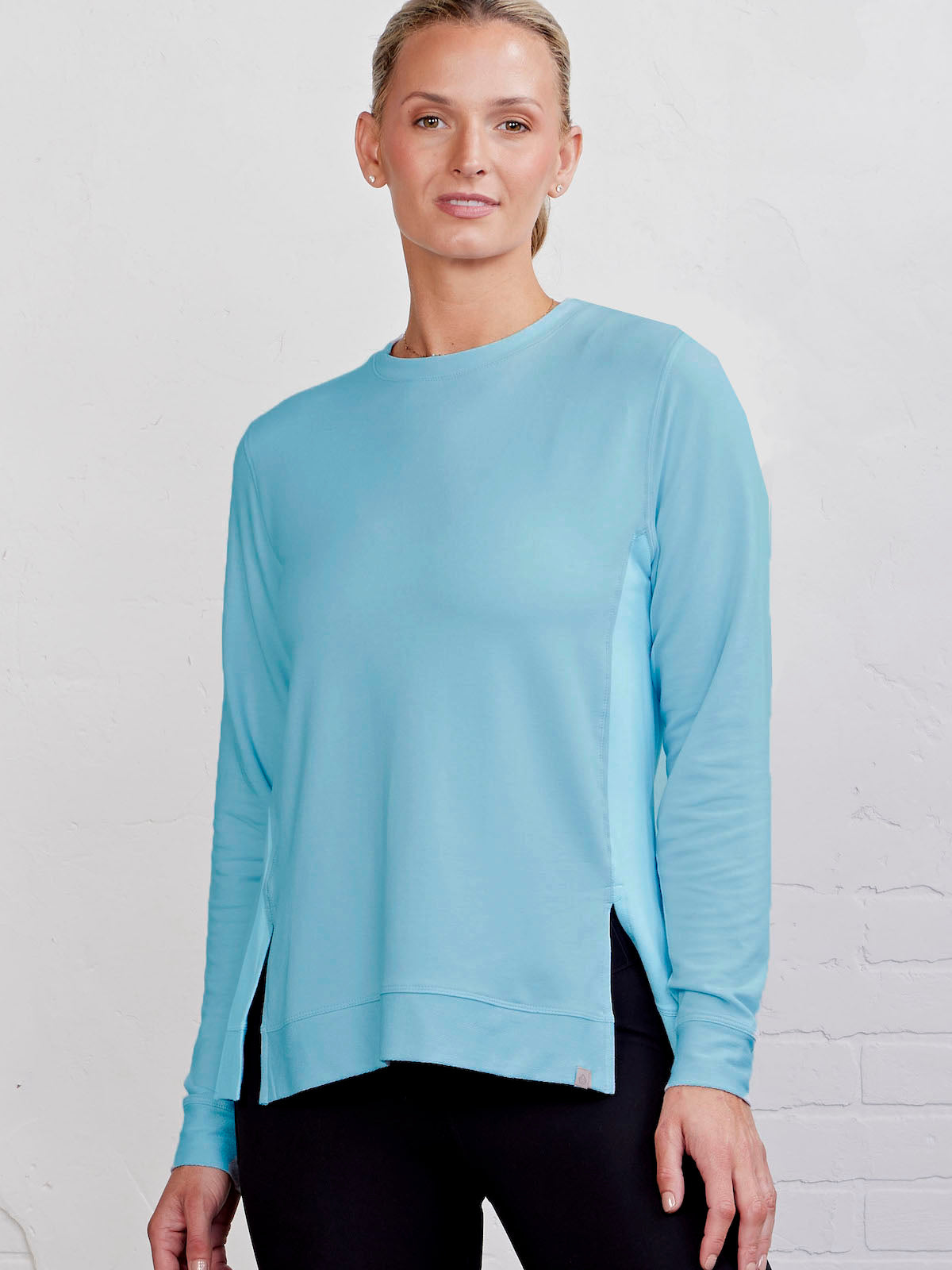 Riverwalk Sweatshirt 2.0 - tasc Performance (CapriHeather)