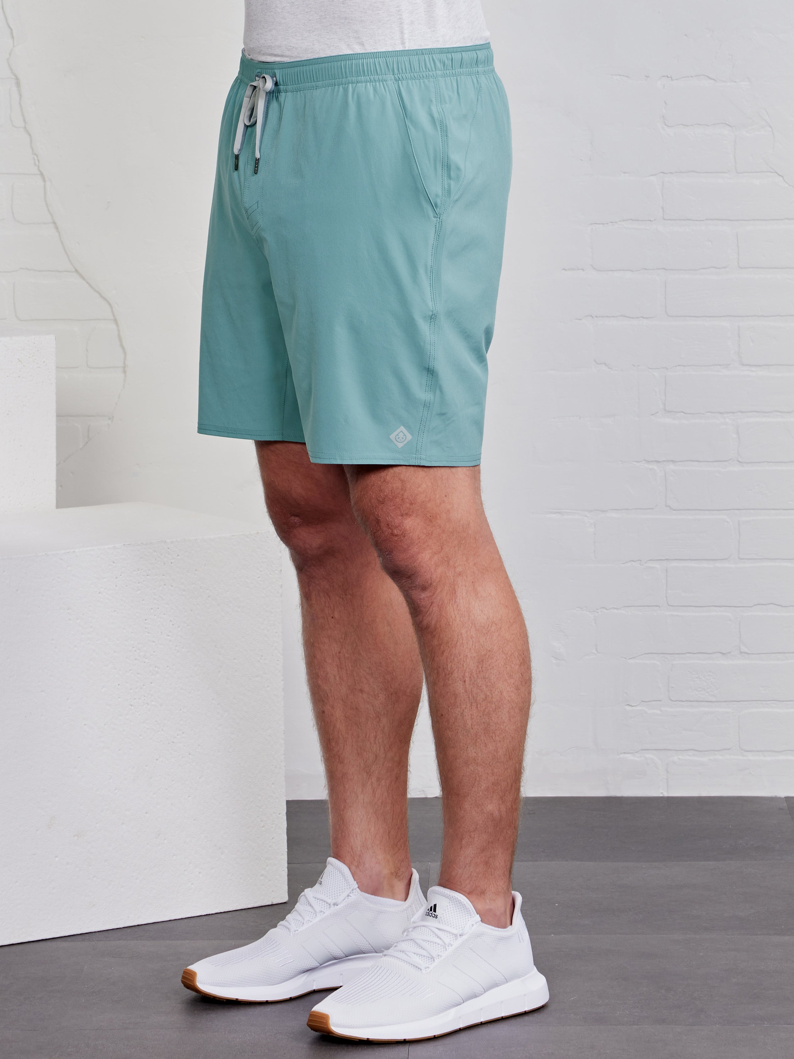 Vital 7in 2-in-1 Short - tasc Performance (GreenQuartz)