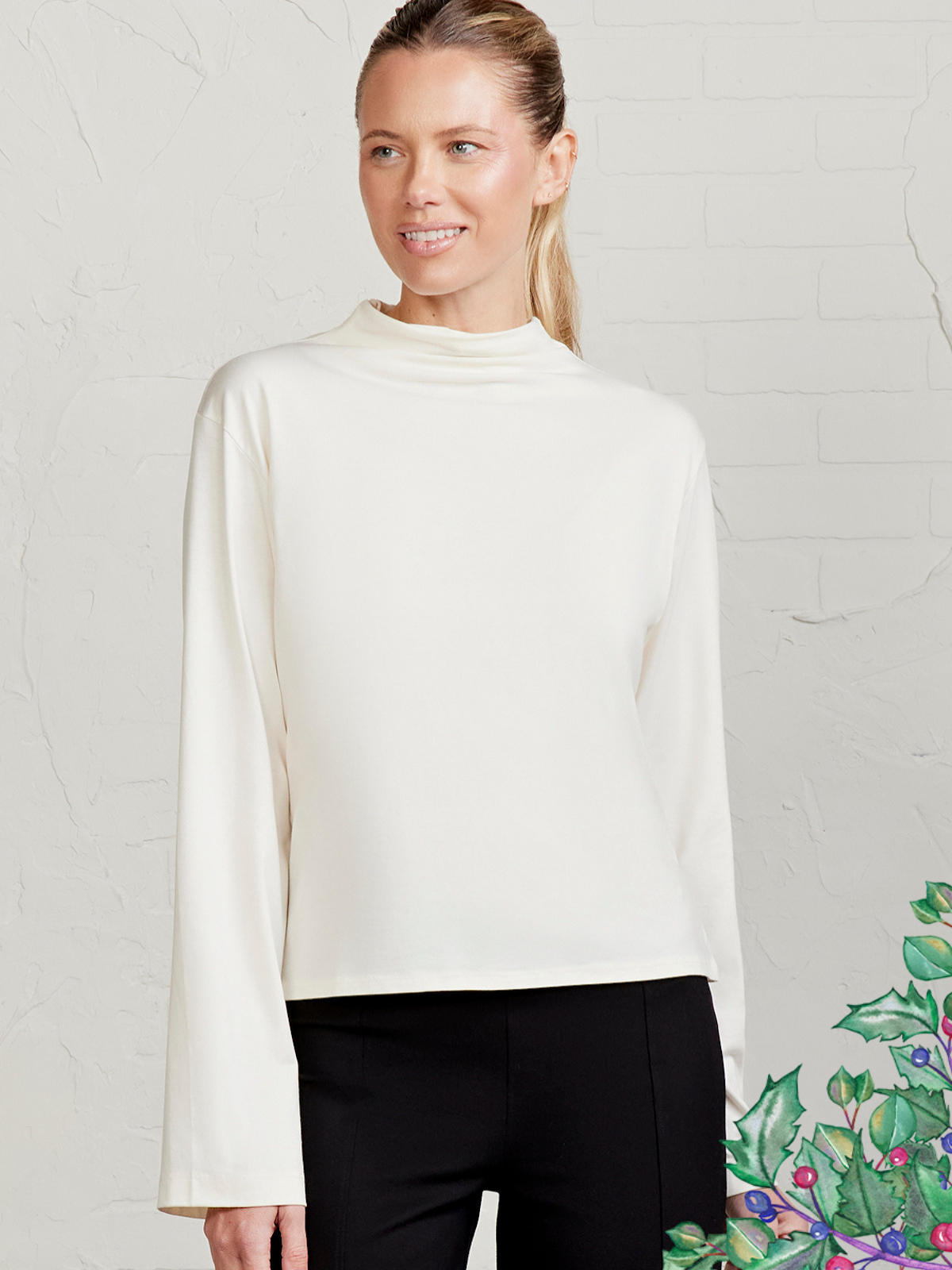 Eversoft Relaxed Long Sleeve Cowl - tasc Performance (Coconut)