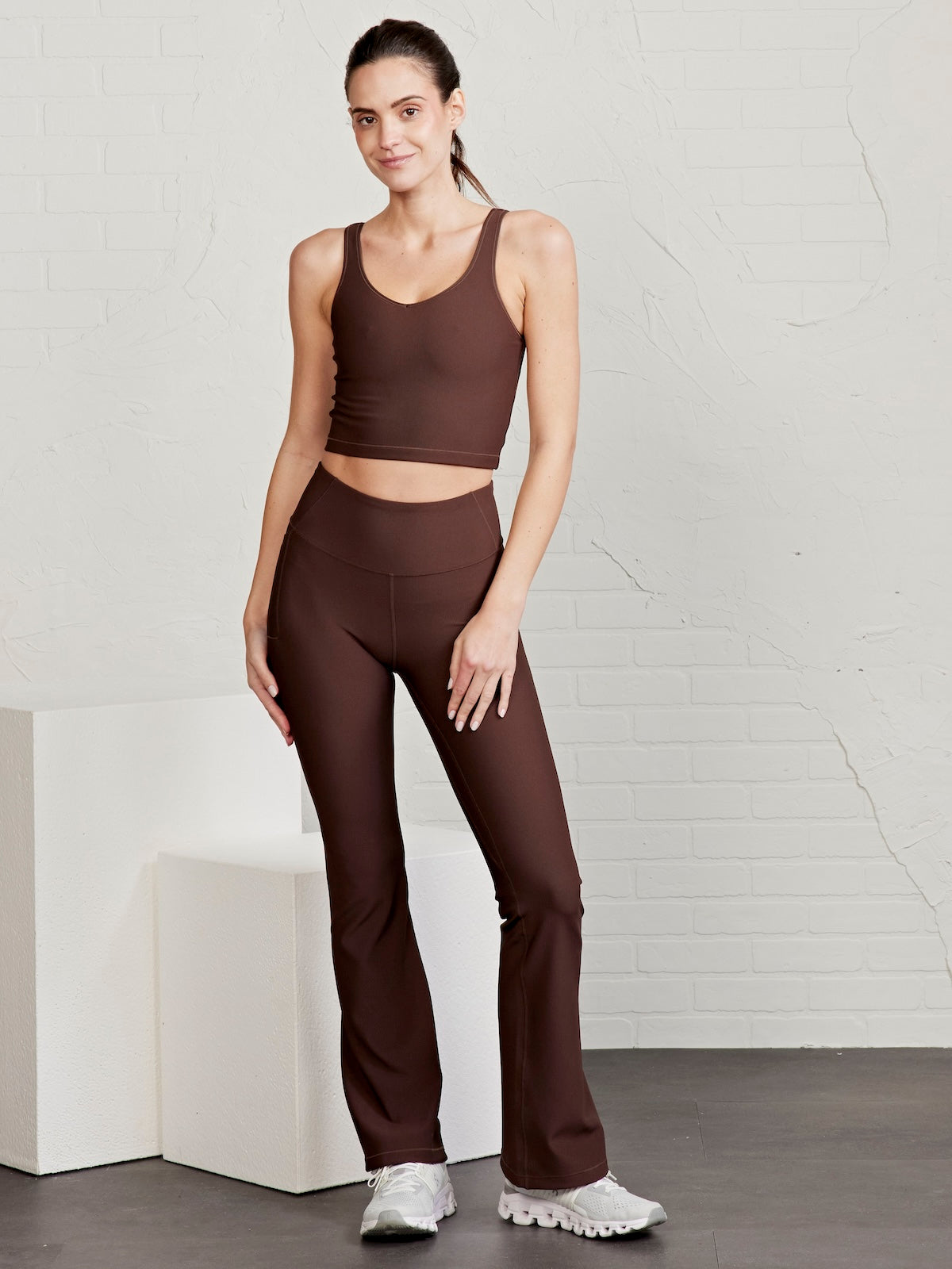 Sculptive Rib Pocket Flare Pant - tasc Performance (Mocha)