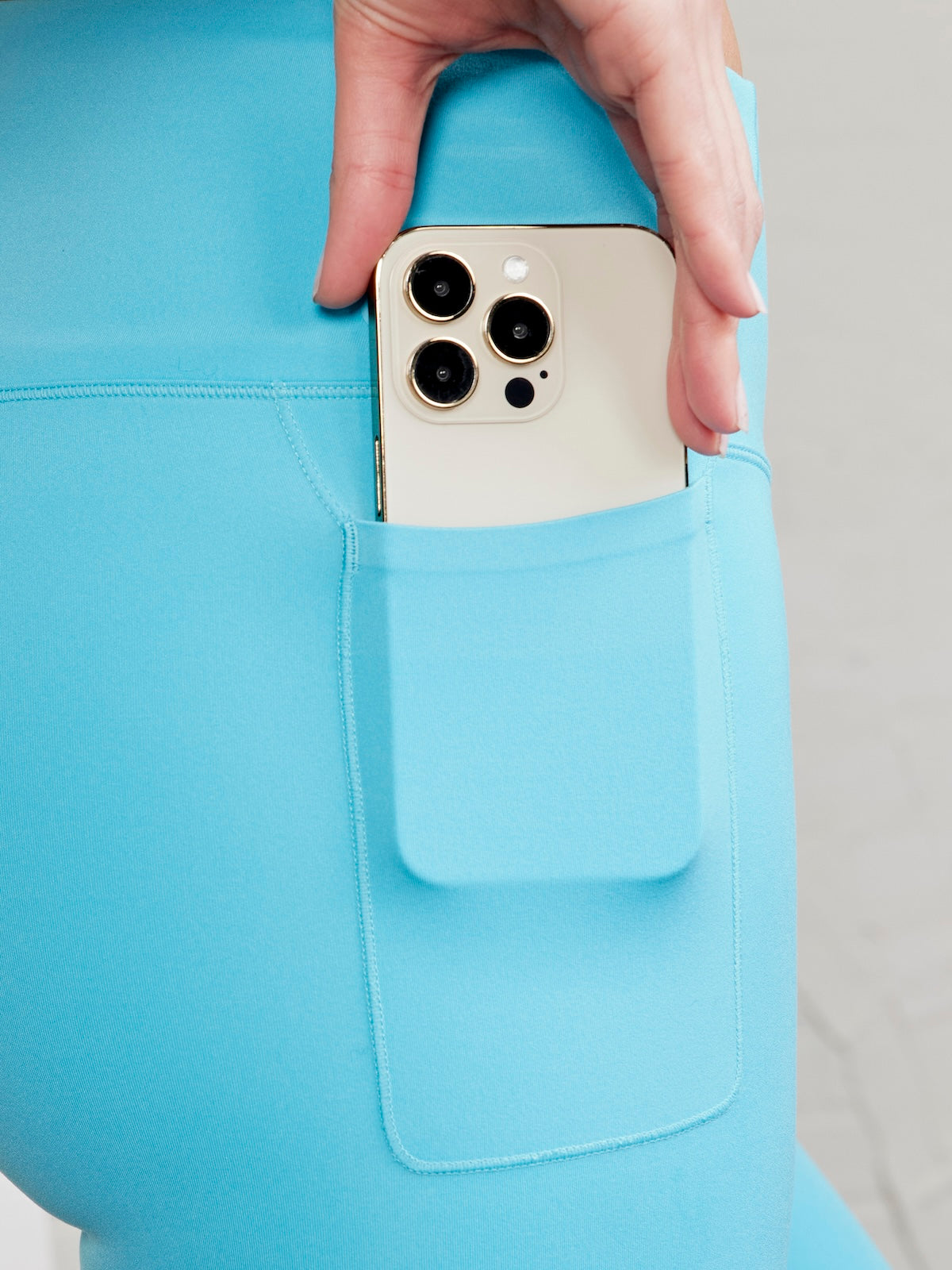 Sculptive Pocket 7/8 Legging - tasc Performance (Arctic)