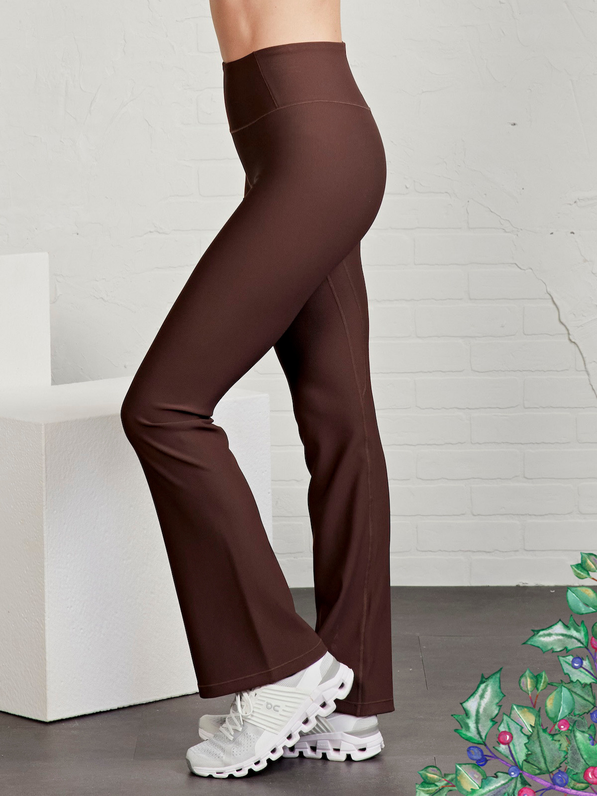 Sculptive Rib Pocket Flare Pant - tasc Performance (Mocha)