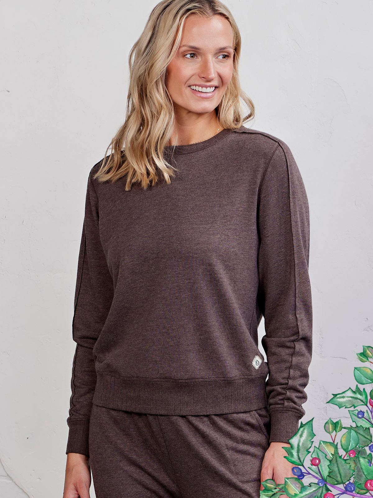 Stadium French Terry Sweatshirt W - tasc Performance (MochaHeather)