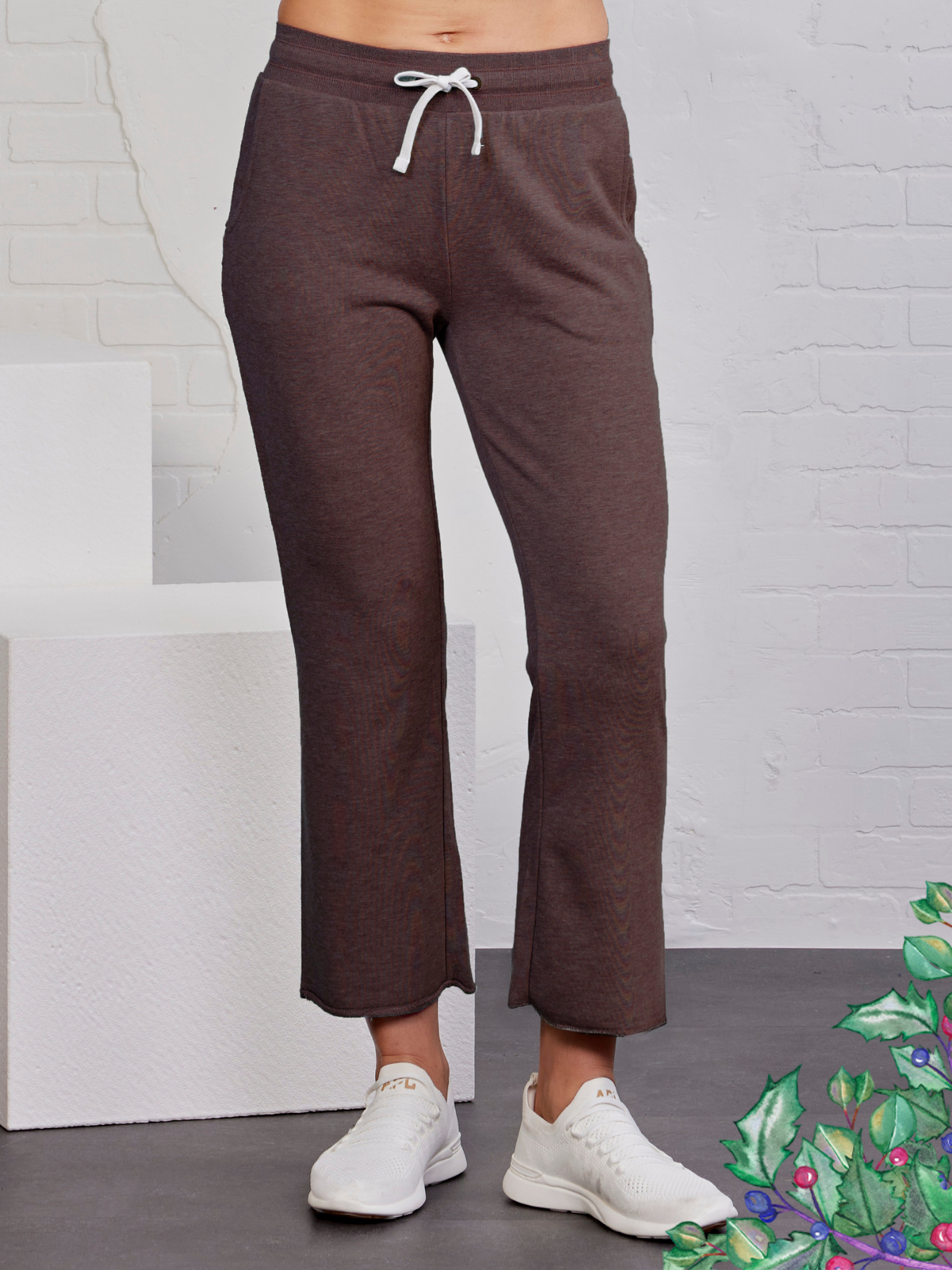 tasc Performance Stadium French Terry Ankle Pant (MochaHeather)