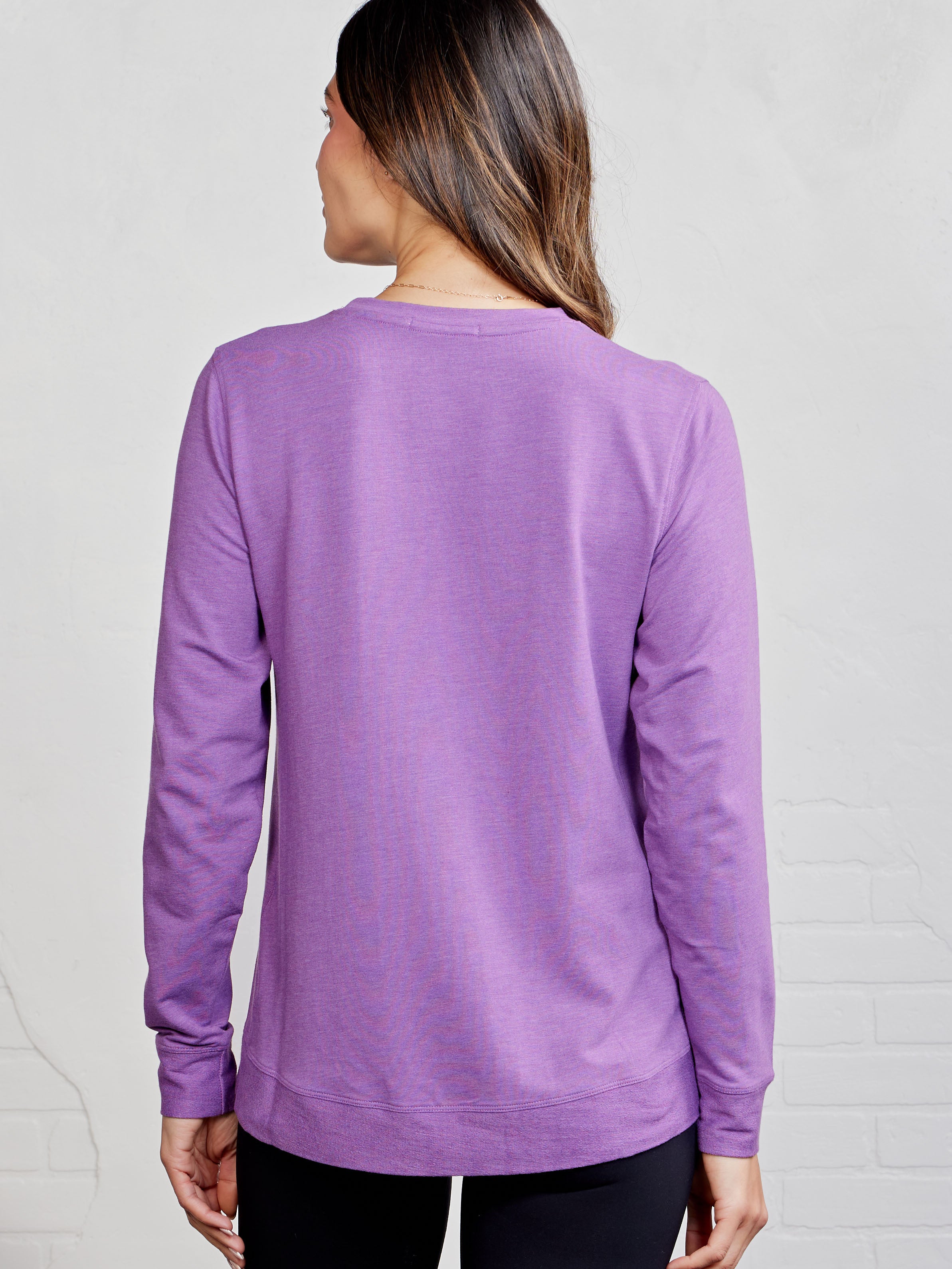 Riverwalk French Terry Sweatshirt 2.0 - tasc Performance (ParadiseHeather)