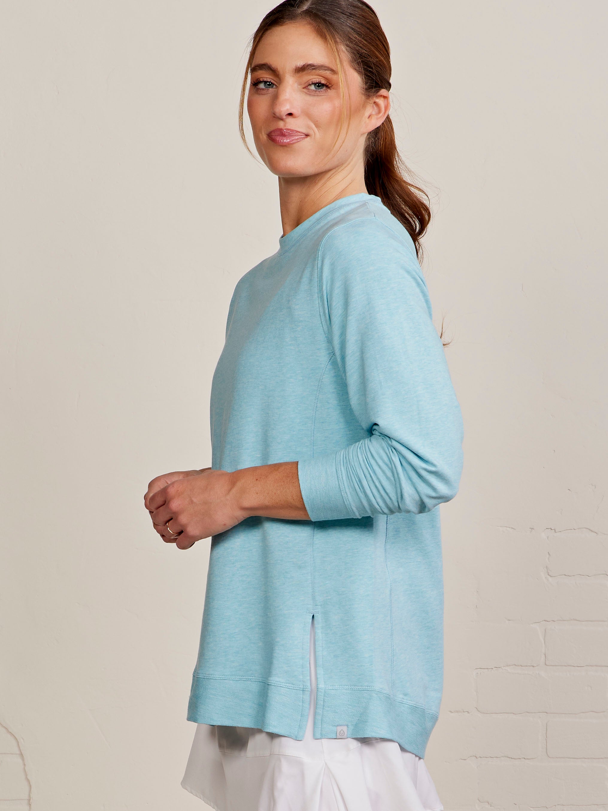 Riverwalk French Terry Sweatshirt 2.0 - tasc Performance (WaterfallHeather)