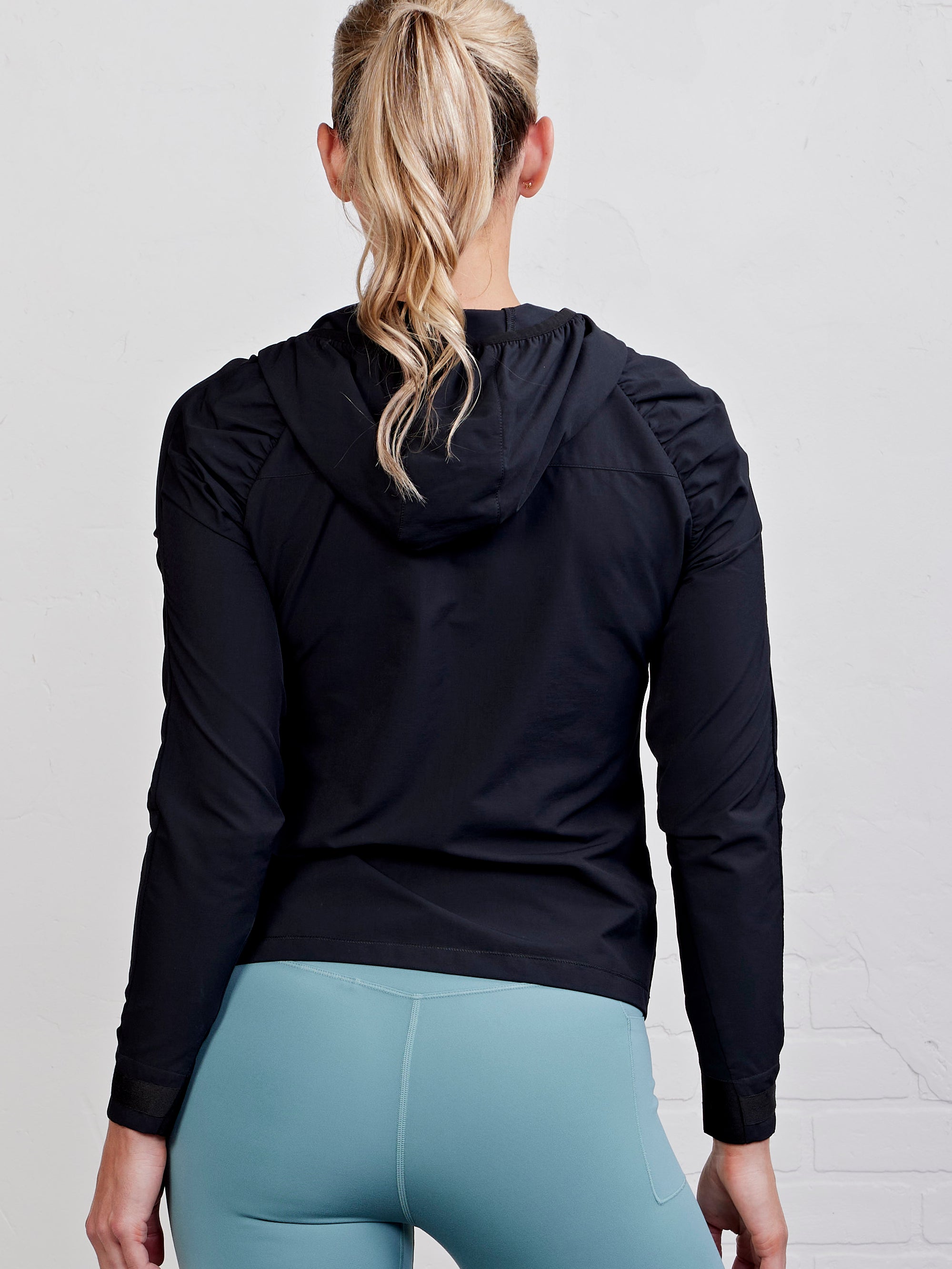 Boundless Full Zip Hooded Jacket - tasc Performance (Black)