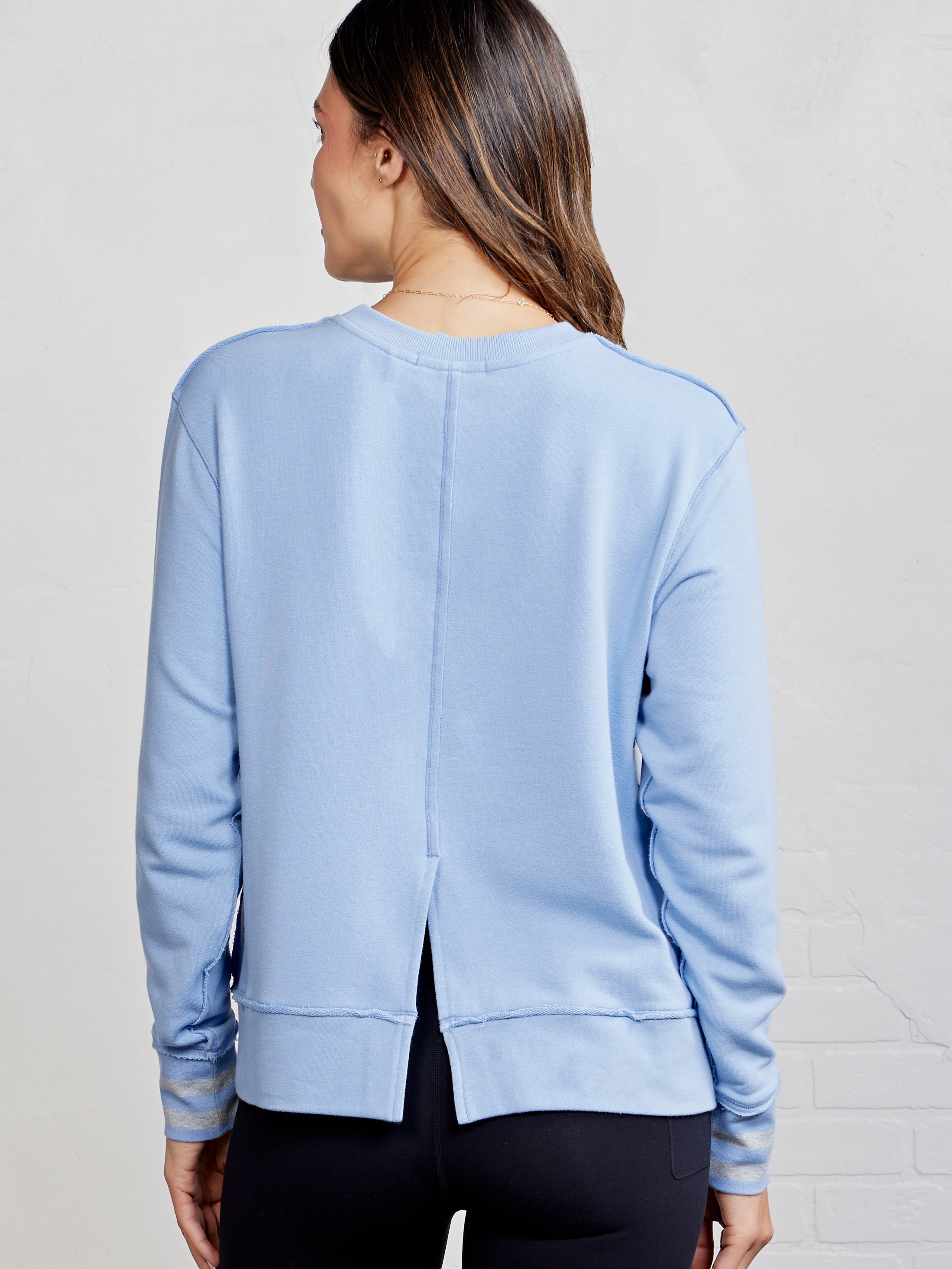 Clubhouse French Terry Sweatshirt - tasc Performance (HeritageBlue)
