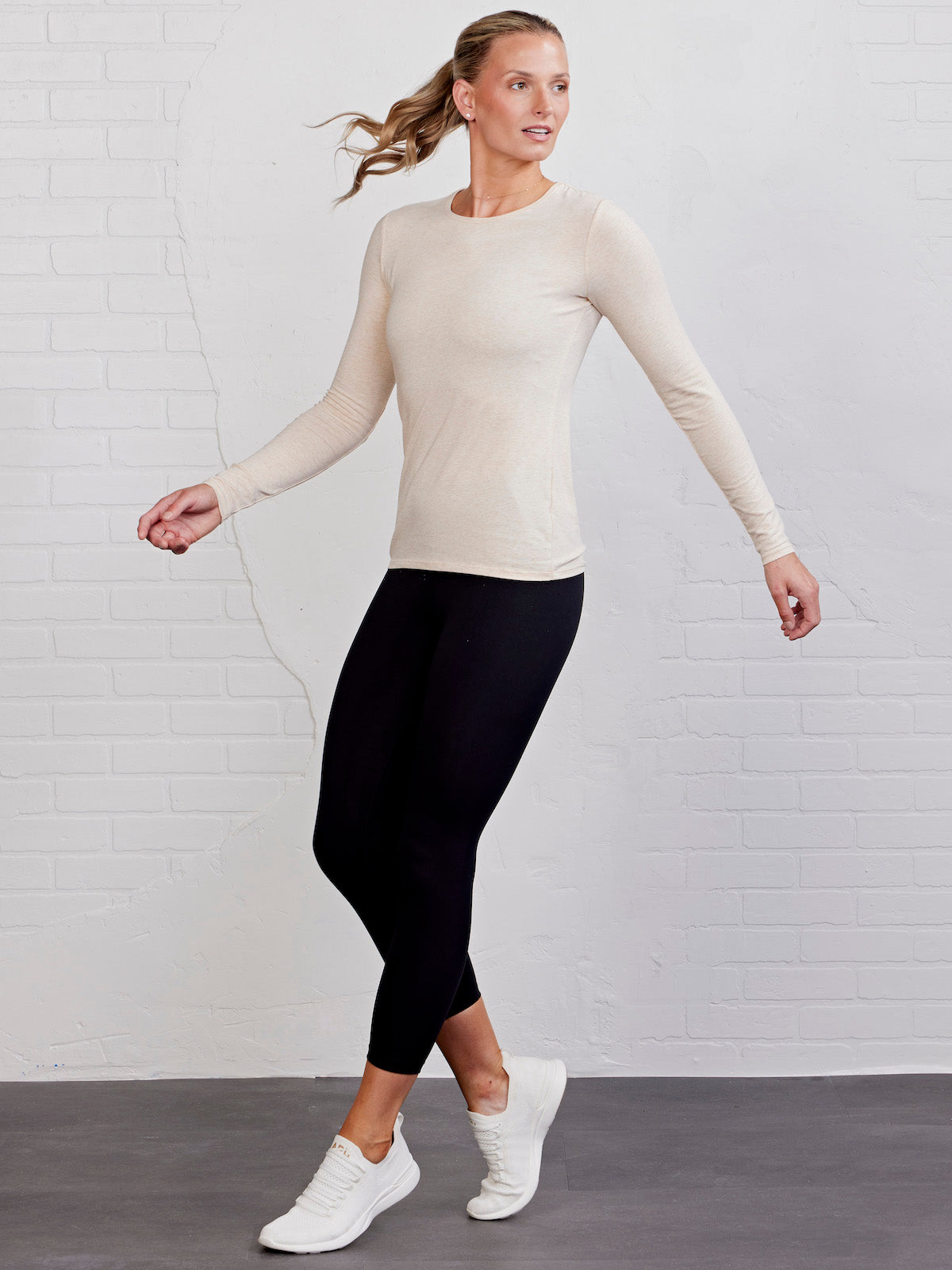 NOLA Long Sleeve T-Shirt – tasc Performance