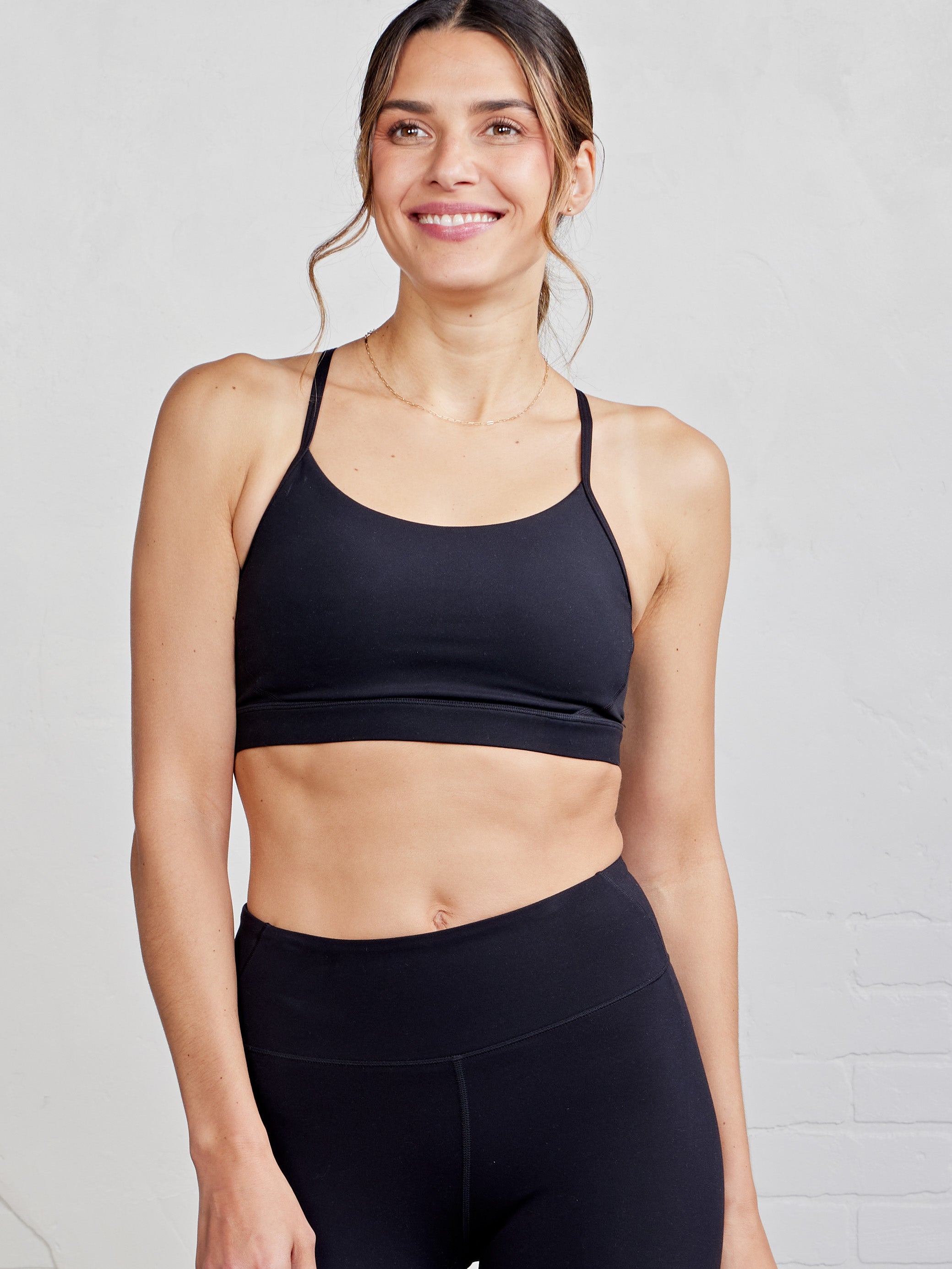 Sculptive Daily Practice Bra - tasc Performance (Black)