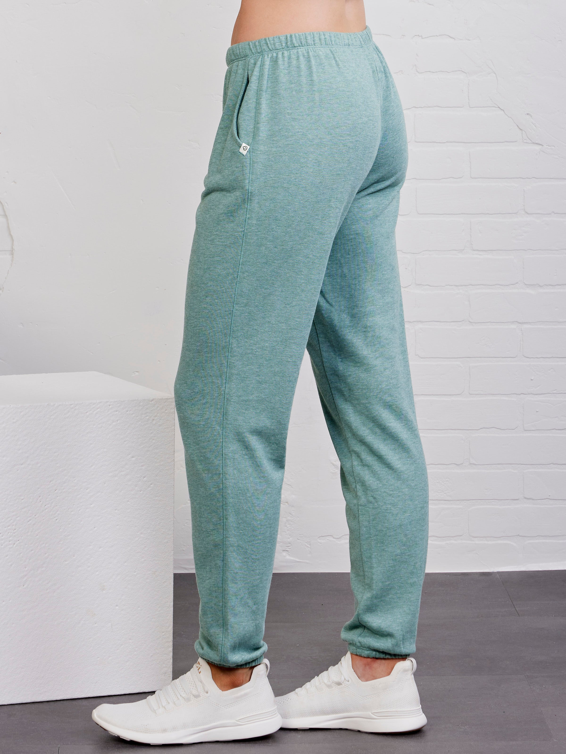 Stadium French Terry Sweatpant - tasc Performance (SageHeather)