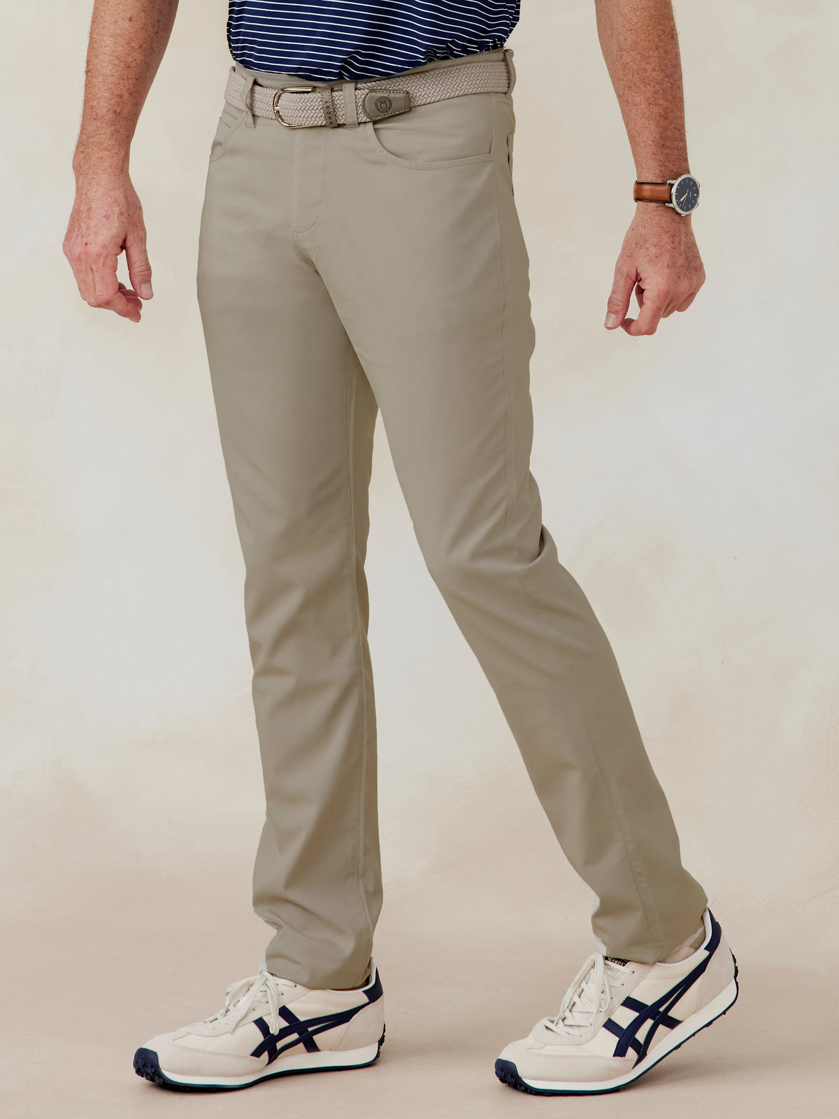 Motion Pant - Tailored Fit tasc Performance (Mid-Khaki)