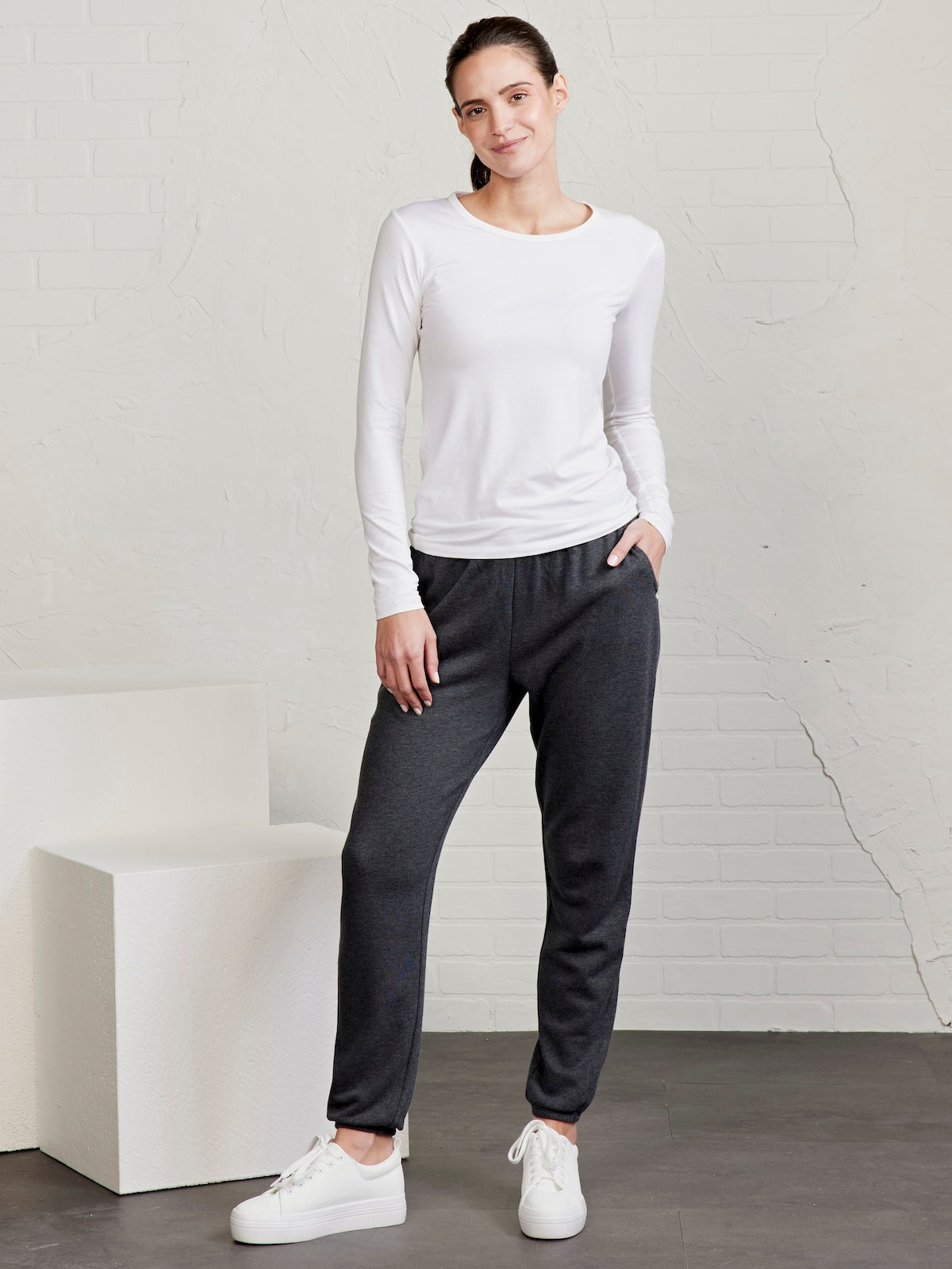 Stadium French Terry Sweatpant - tasc Performance (IronHeather)