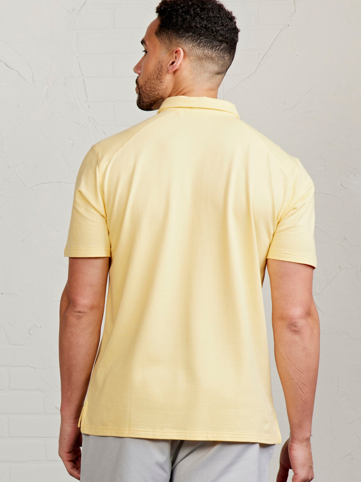 Sea Island Performance Pique Mesh Polo - tasc Performance (Sun)
