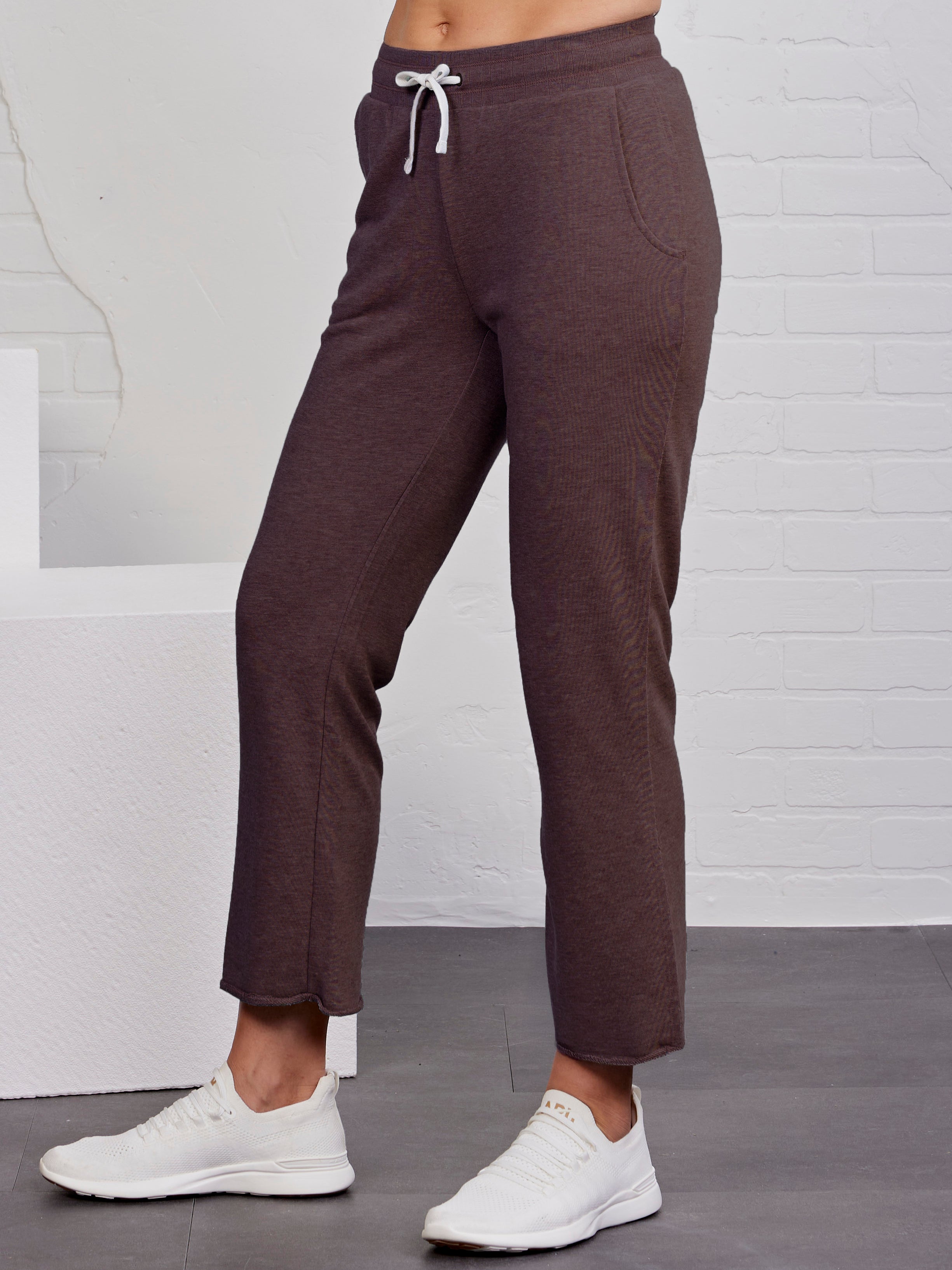 tasc Performance Stadium French Terry Ankle Pant (MochaHeather)