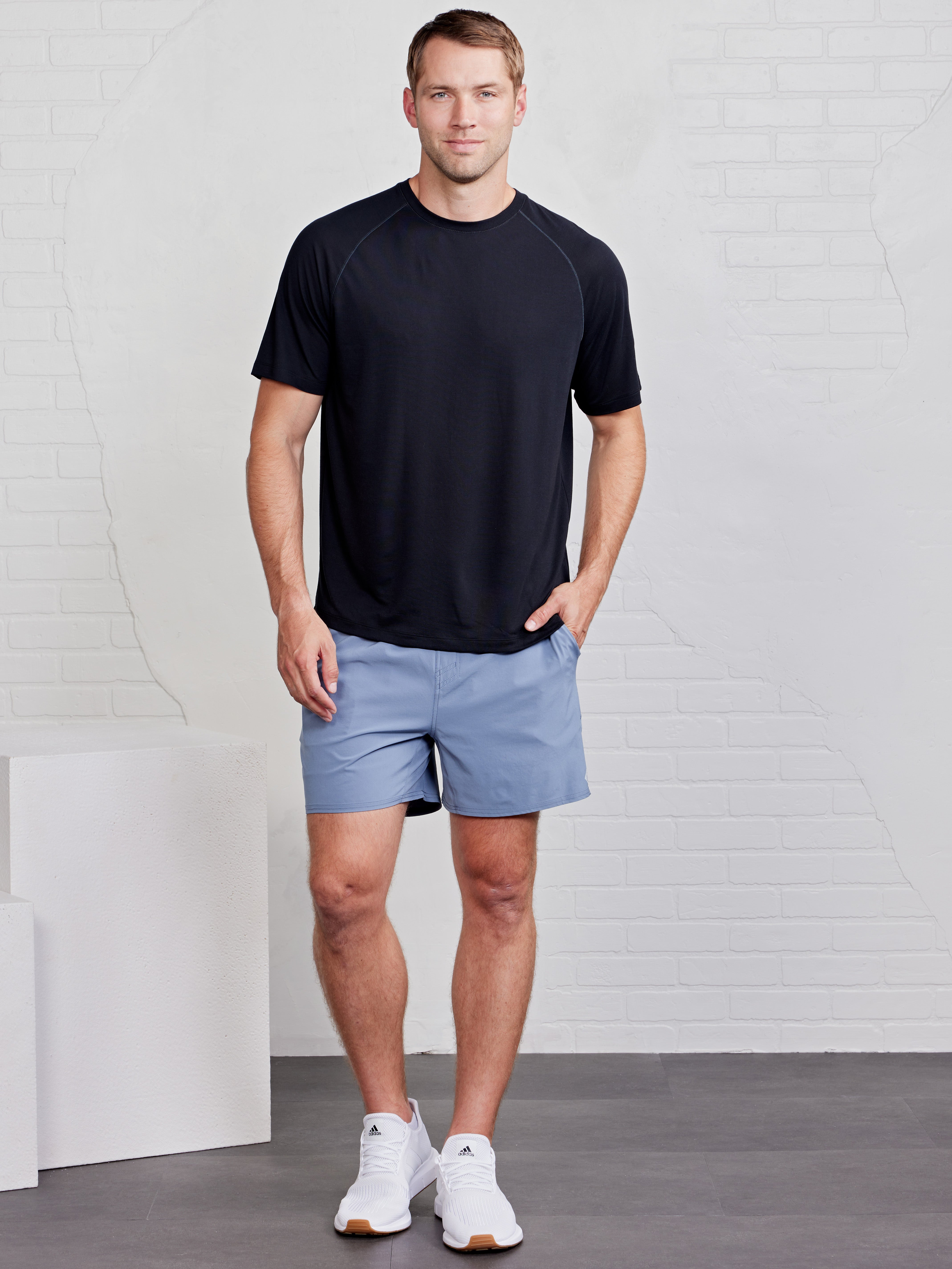 Vital 5in 2-in-1 Short - tasc Performance (Anchor)
