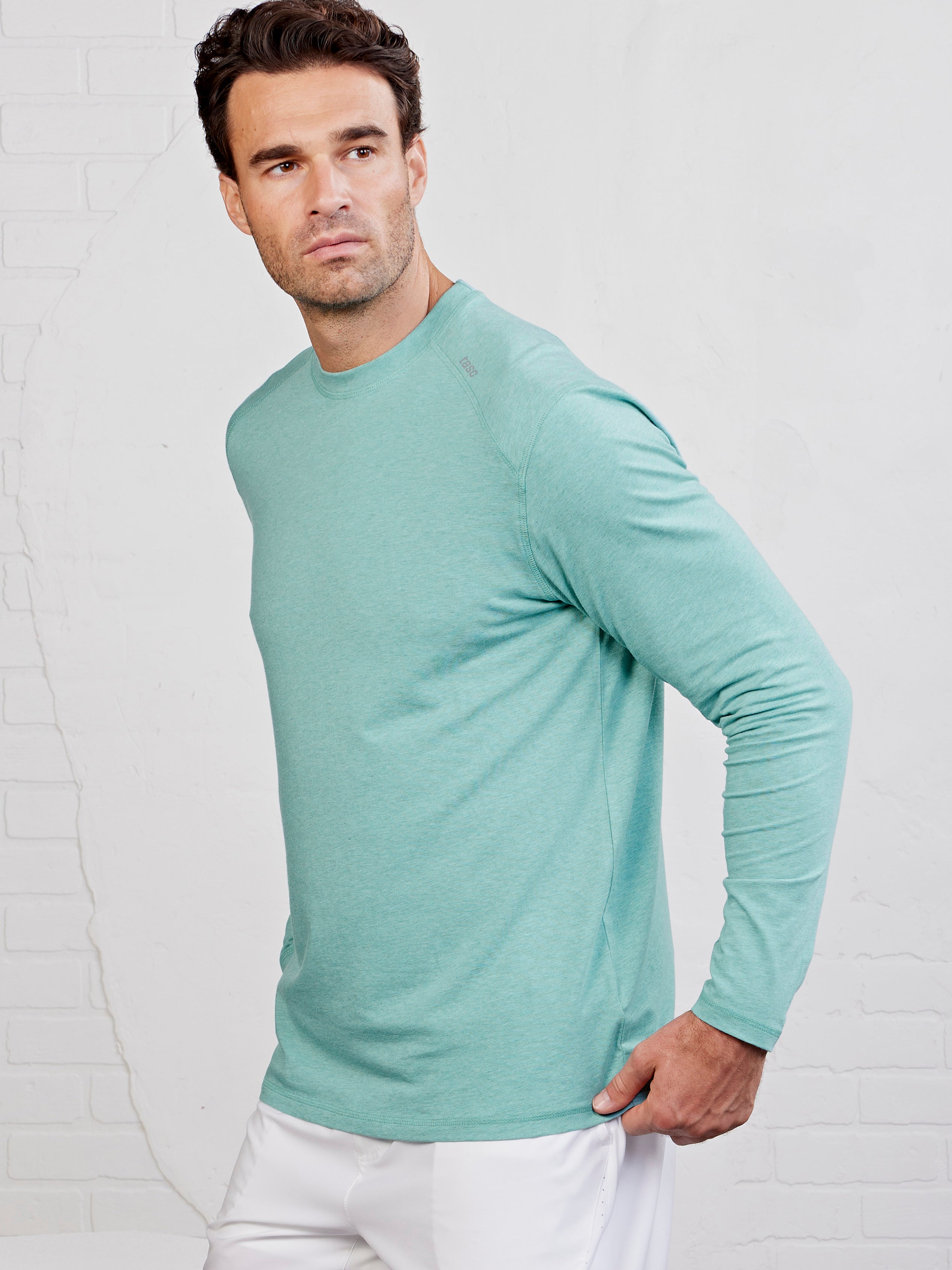 Carrollton Long Sleeve Fitness T-Shirt - tasc Performance (MeadowbrookHeather)