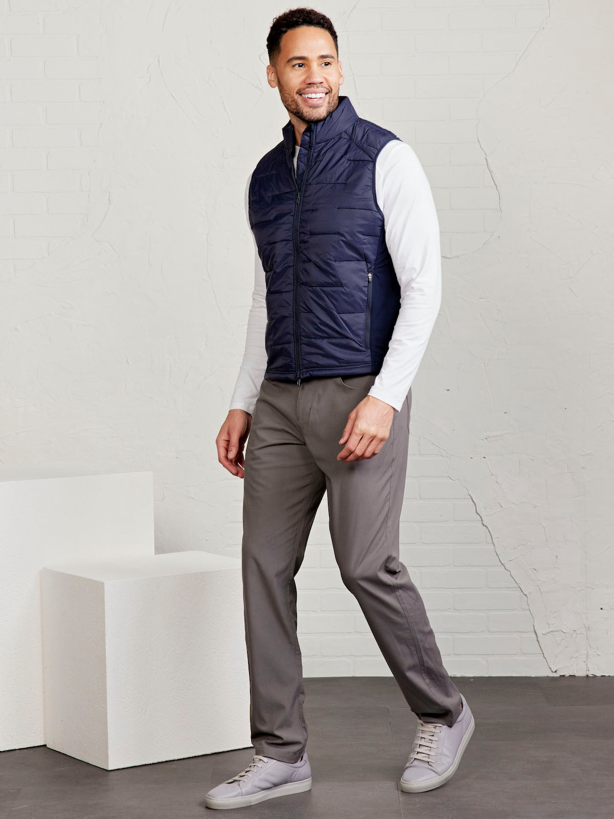 Windermere Hybrid Vest – tasc Performance - Main Image