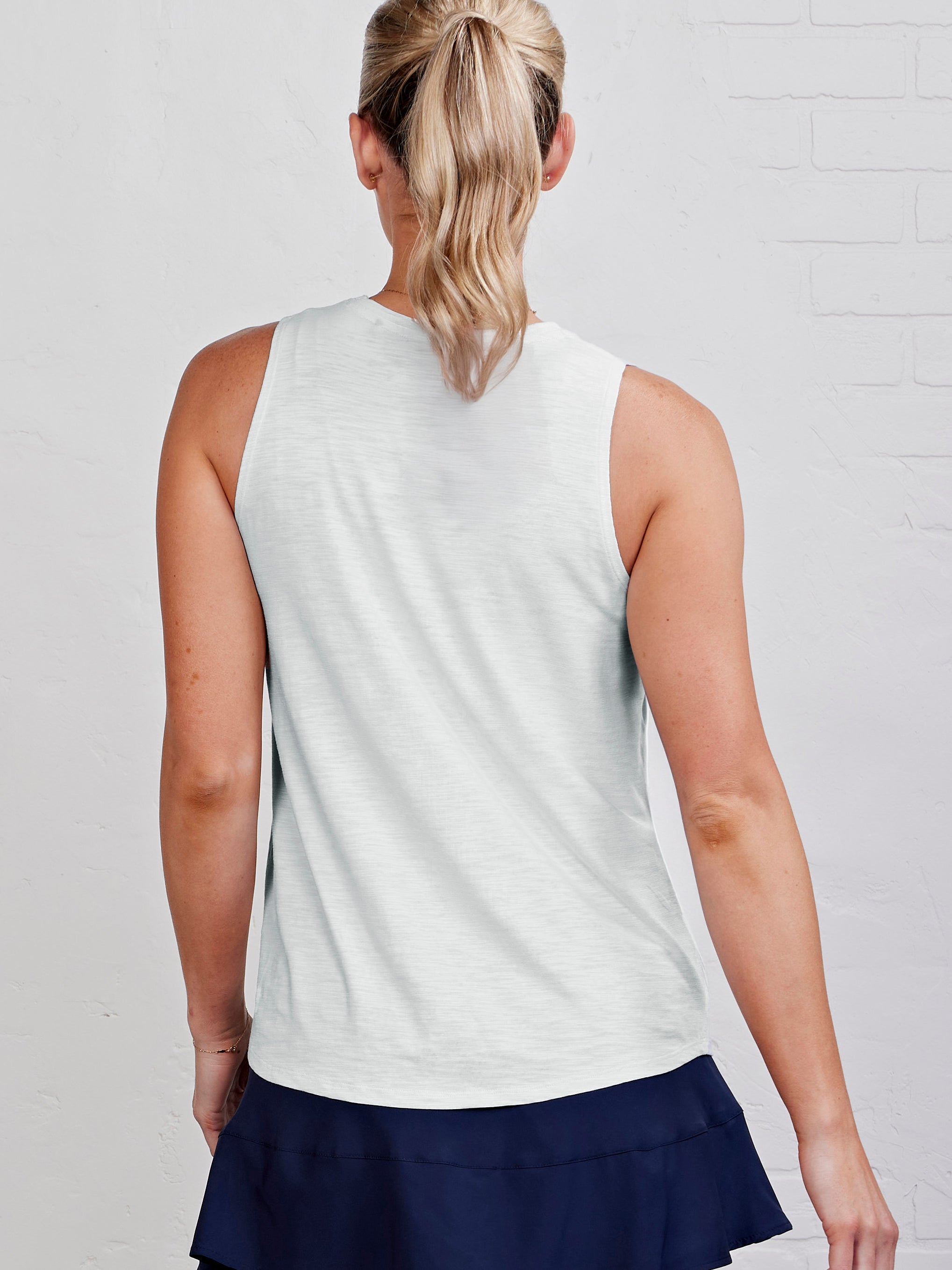 Nola Tank 2.0 - tasc Performance (White)