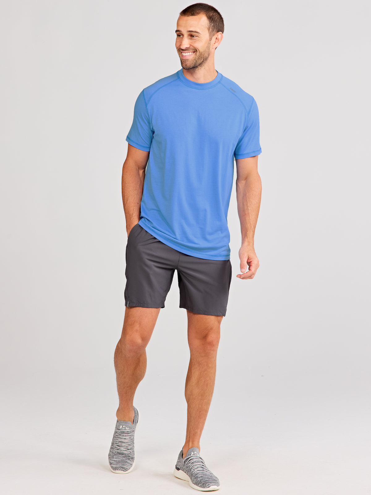 Men's Short Sleeve Activewear T-Shirts | tasc Performance
