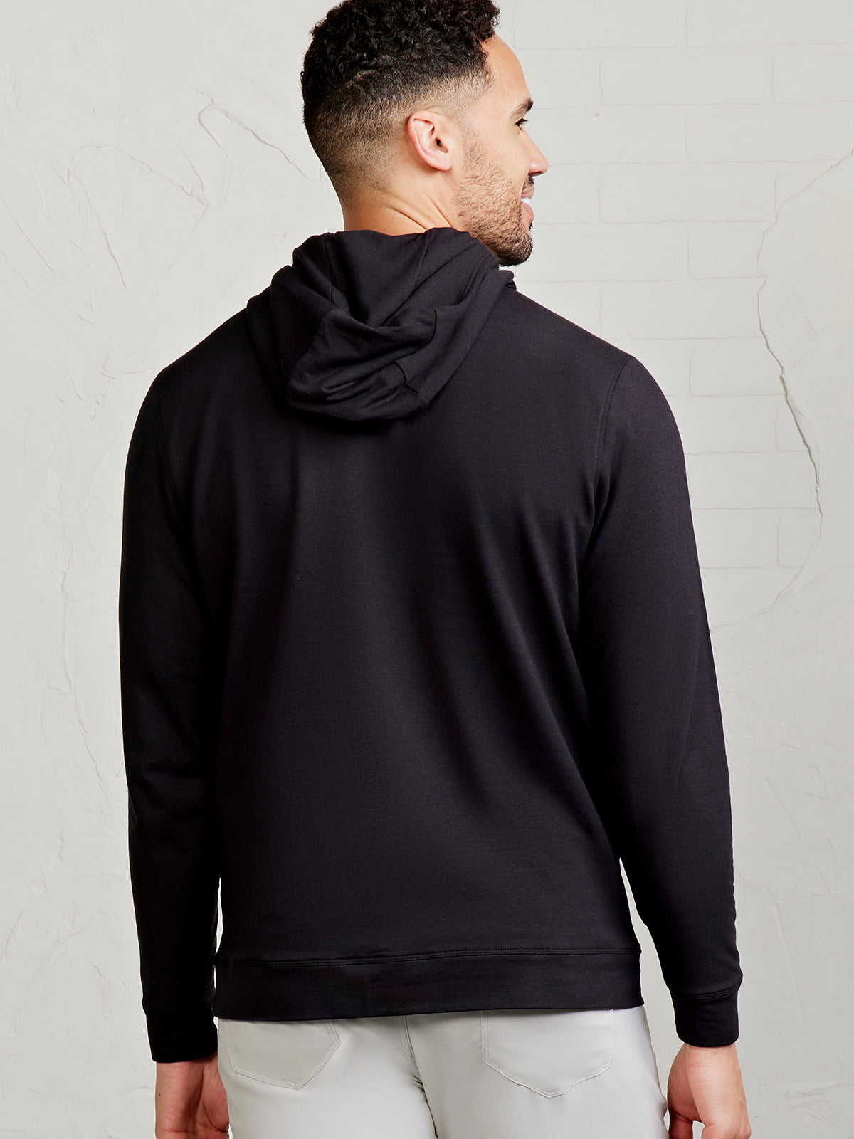Atlas Lightweight Fleece Hoodie - tasc Performance (Black)