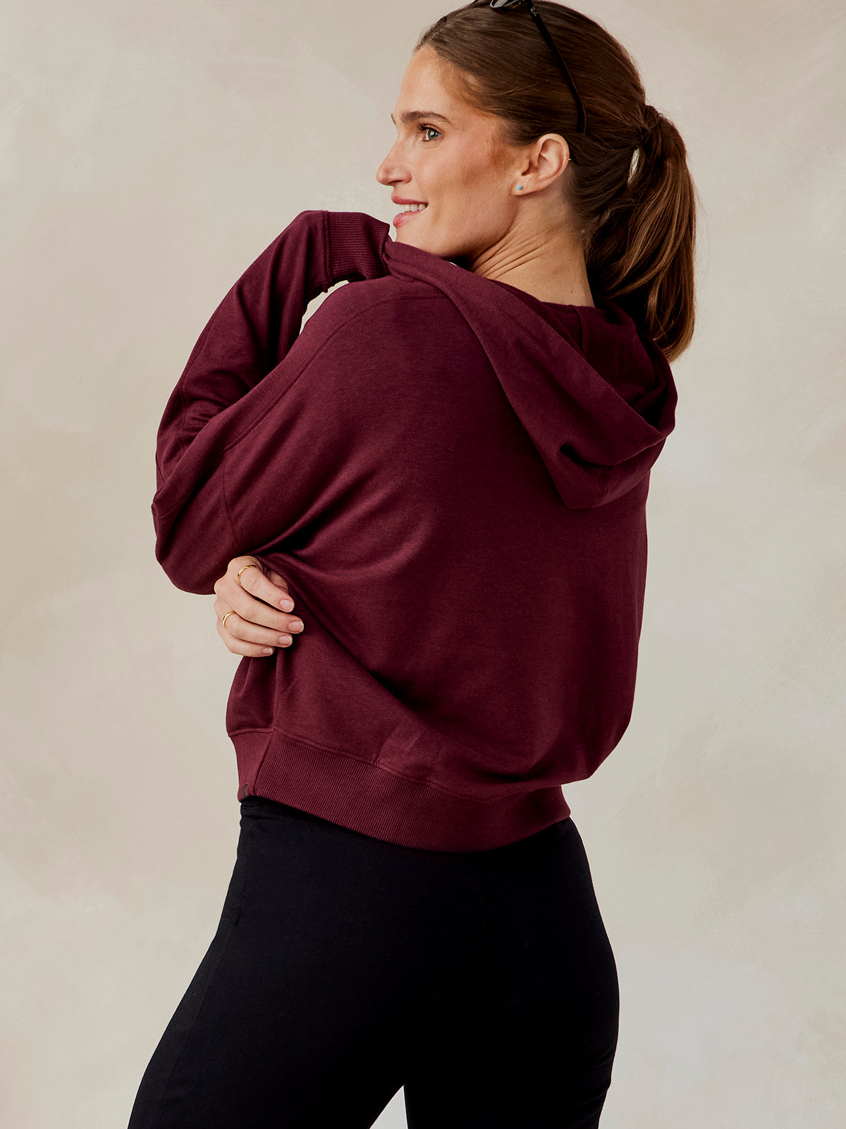 Studio Fleece Hoodie - tasc Performance (Wineberry)