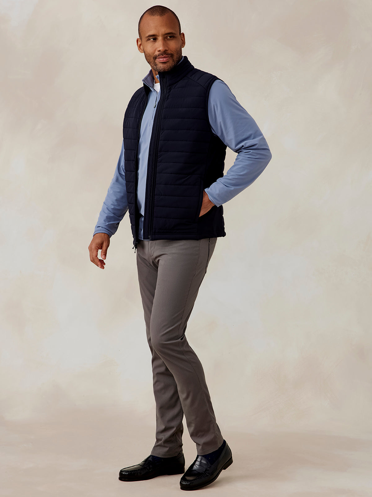 tasc Hilltop Hybrid Vest (Black)
