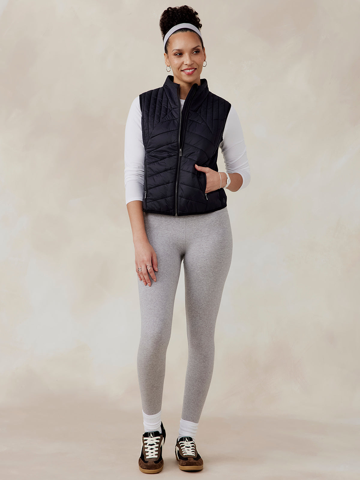 tasc Hillside Hybrid Vest (Black)