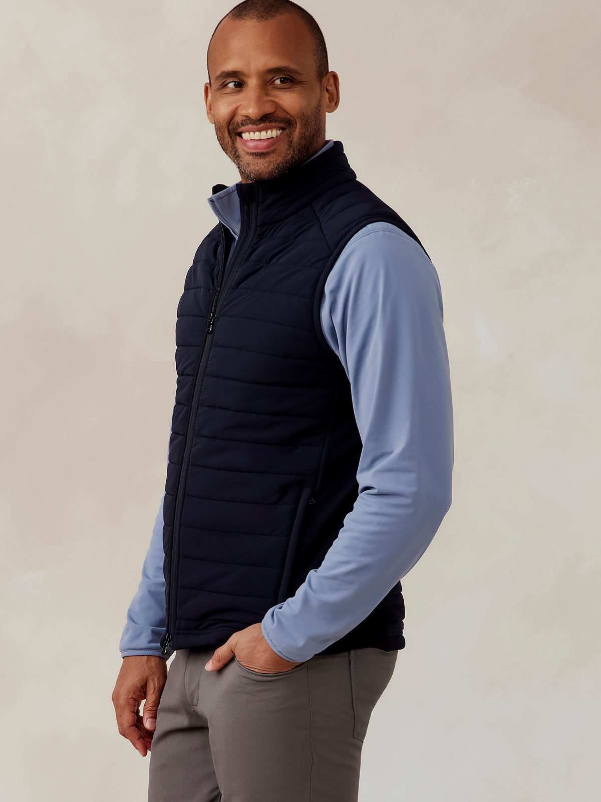 tasc Hilltop Hybrid Vest (Black)