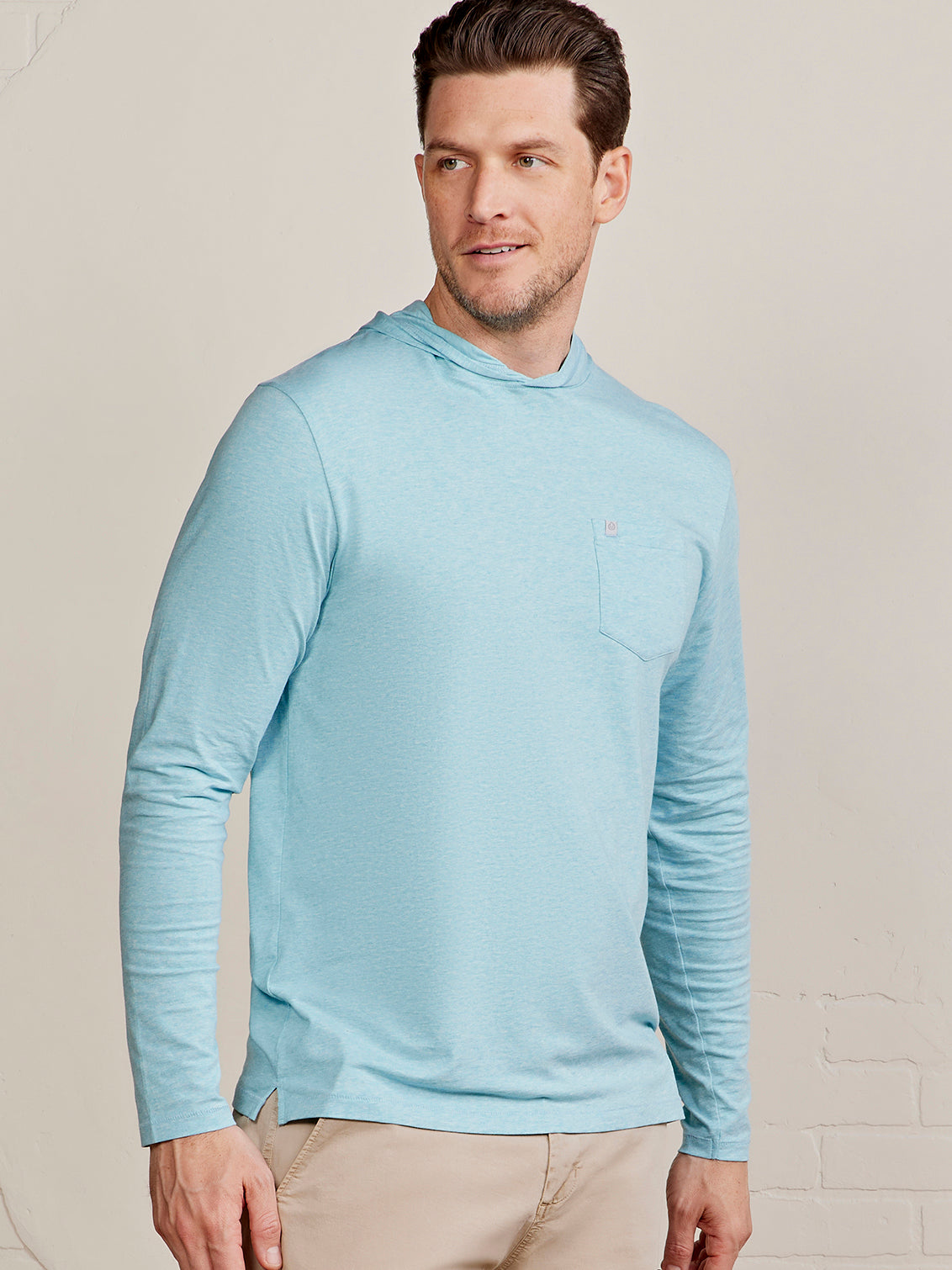 Seaside Wash Pigment Dyed Pocket Hoodie - tasc Performance (WaterfallHeather)