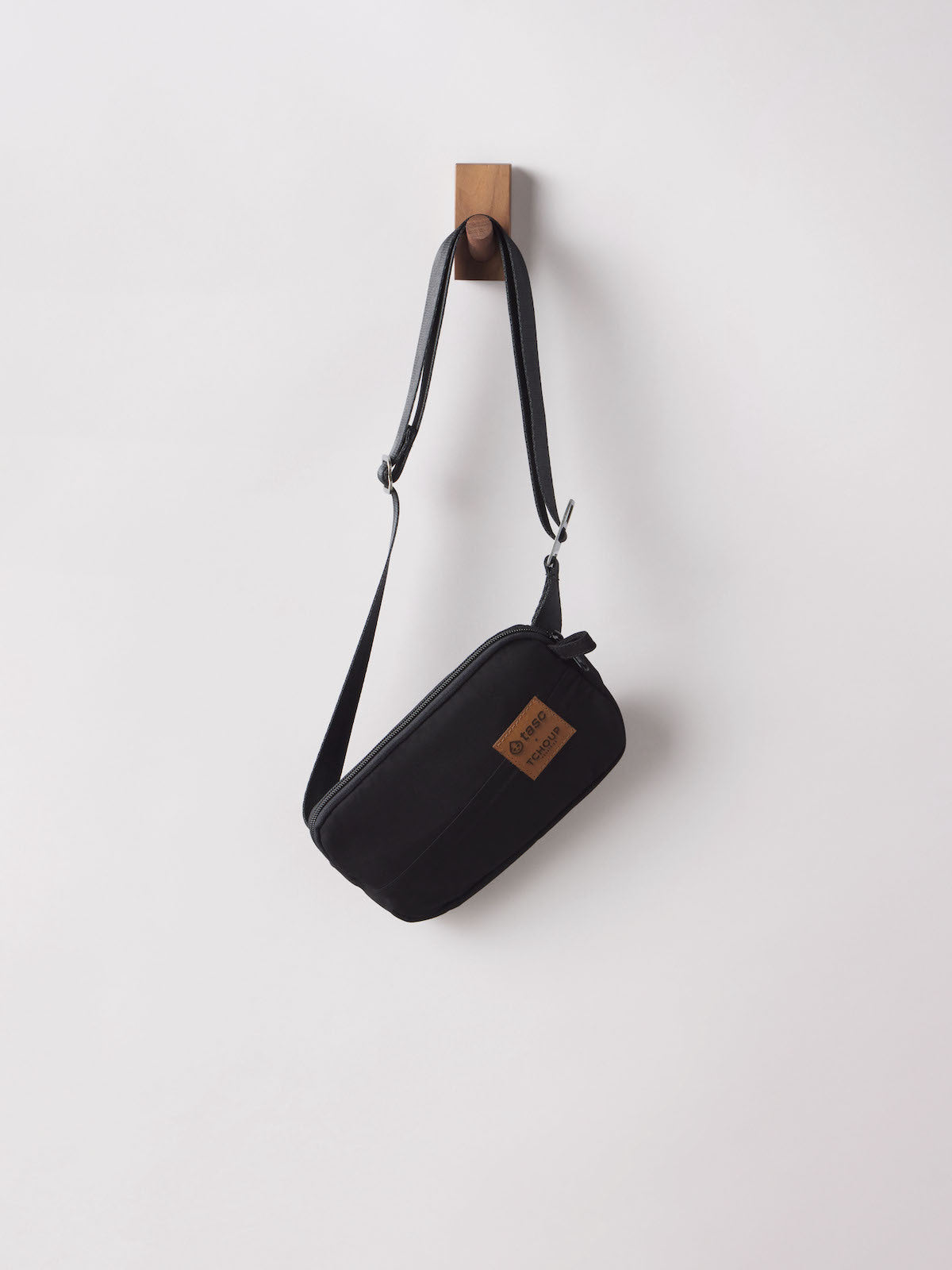 Renew Crossbody Belt Bag - tasc Performance (Black)