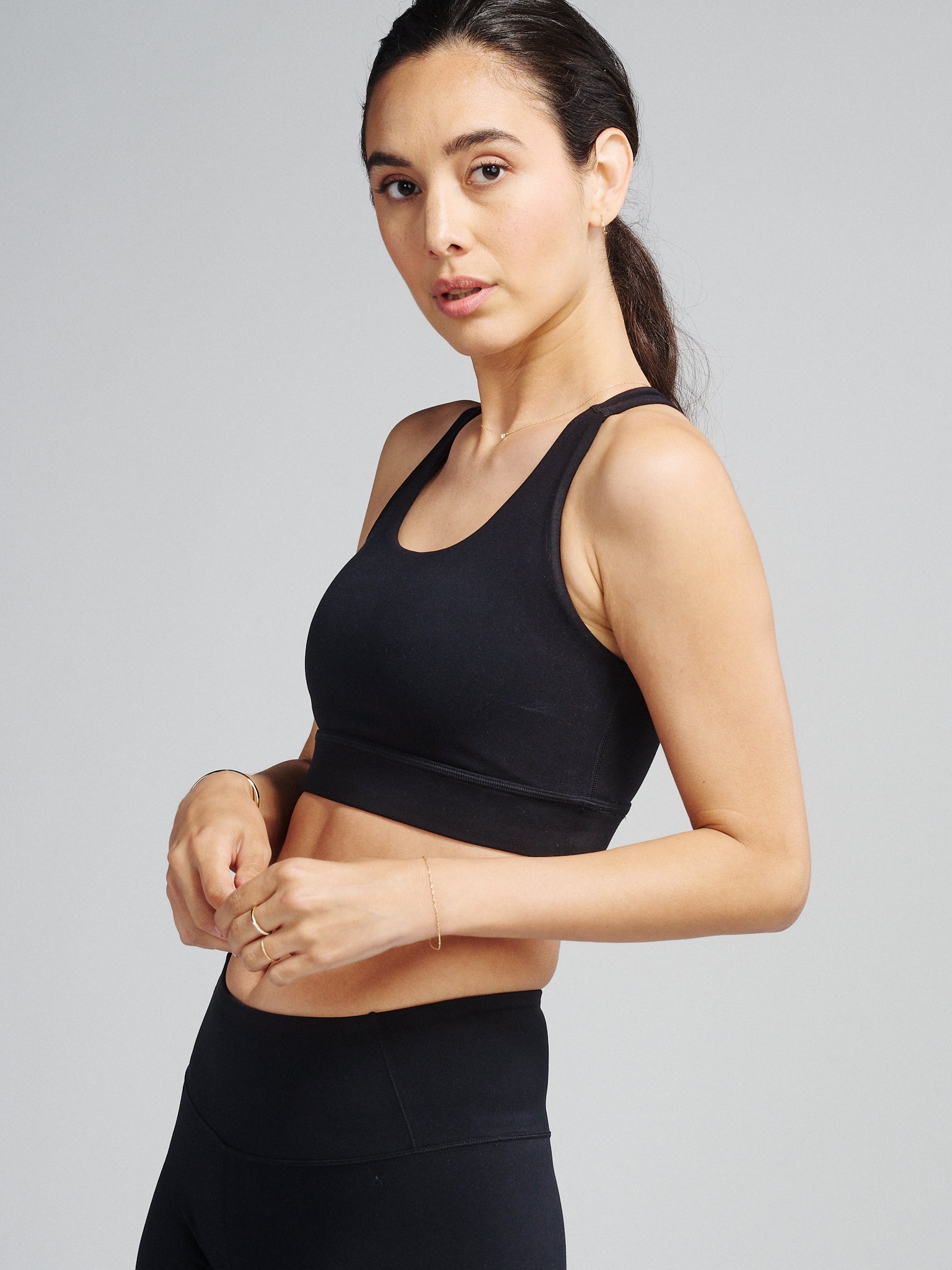 Sculptive Sports Bra Set- Black - tasc Performance (Black)