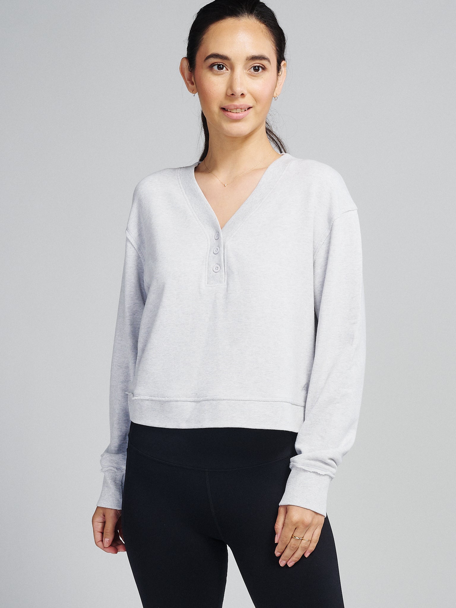 Varsity Henley Sweatshirt – tasc Performance