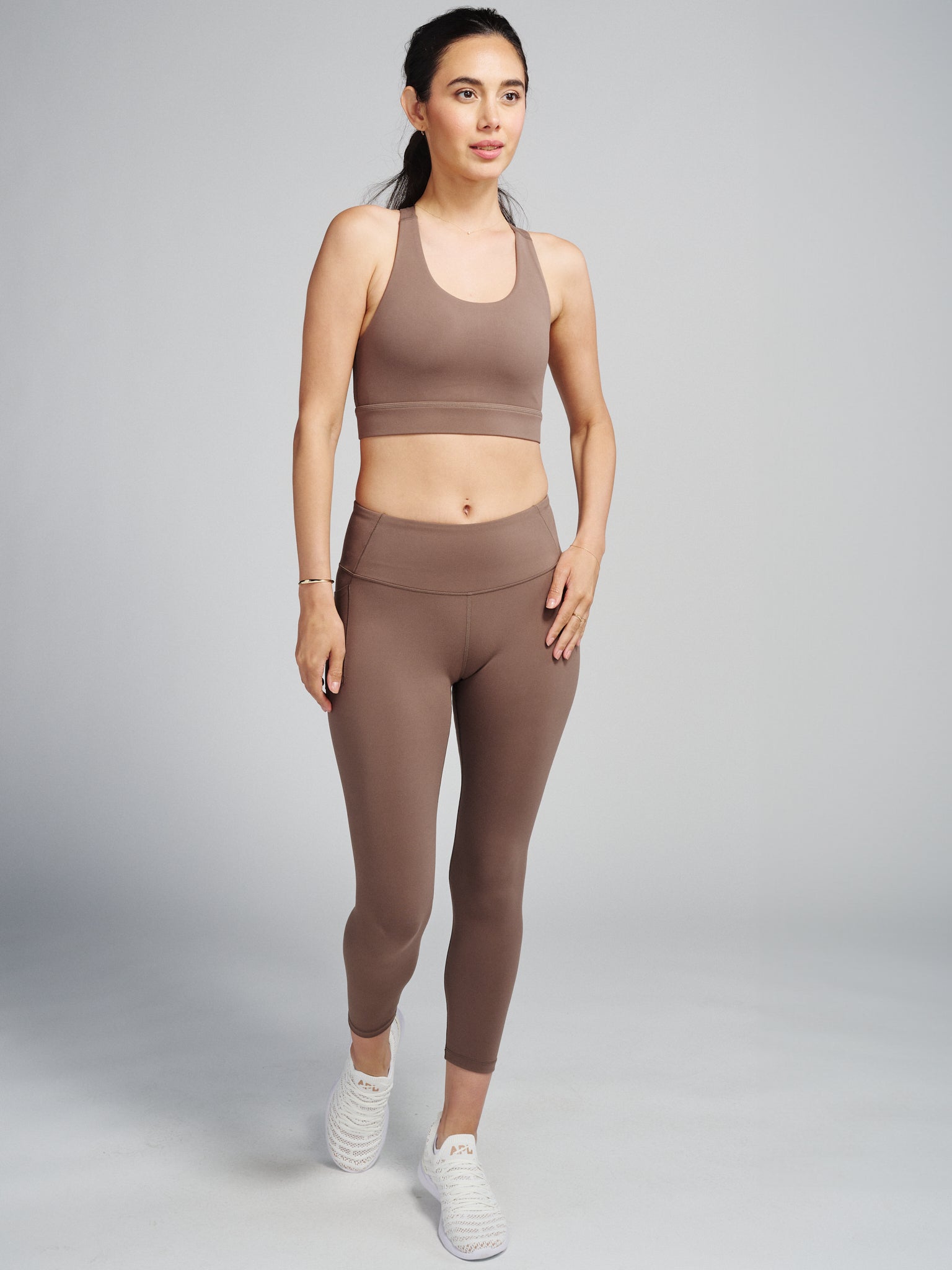 SculpTive 7/8 Pocket Tight tasc Performance (Coffee)