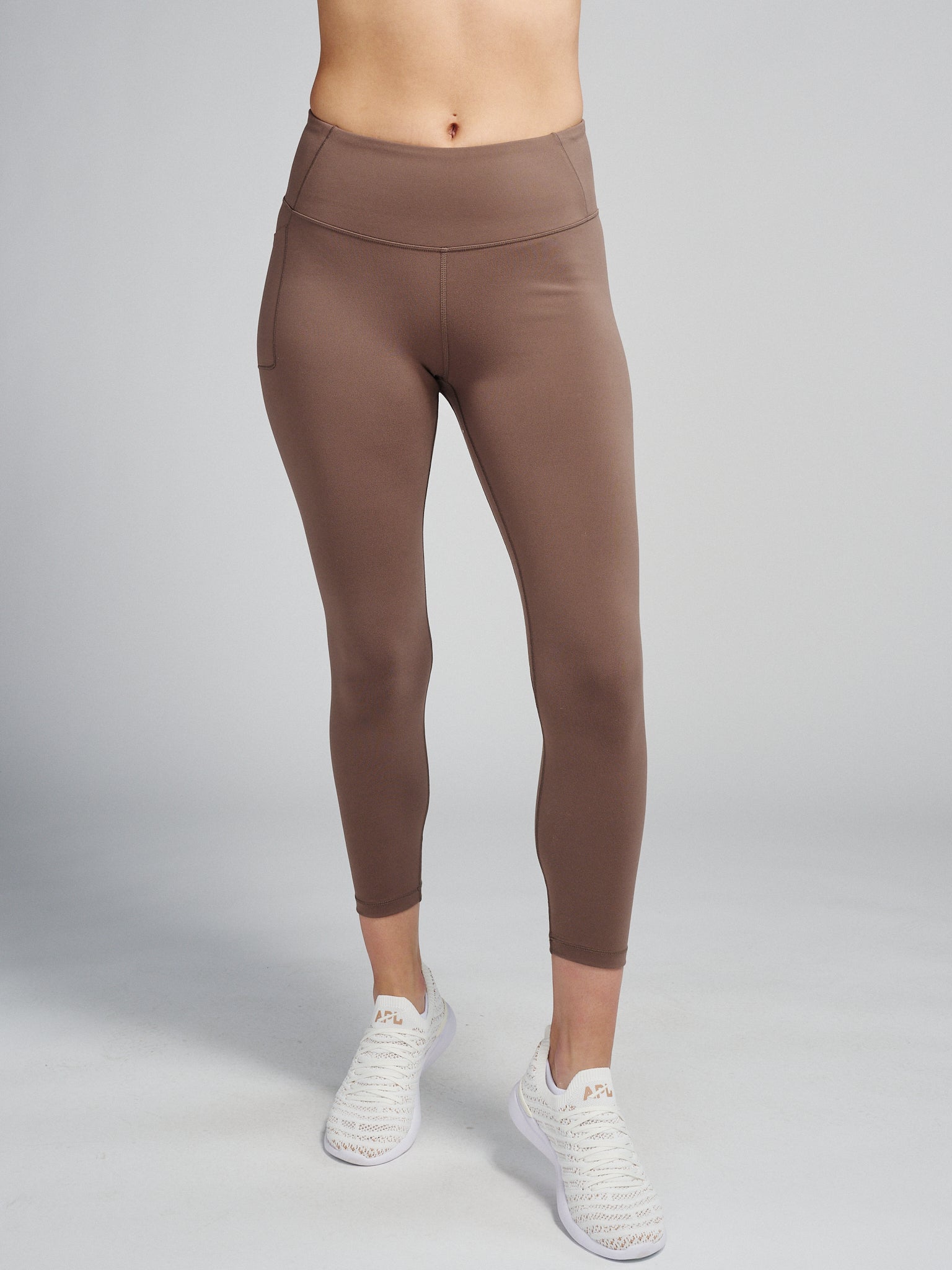 SculpTive 7/8 Pocket Tight tasc Performance (Coffee)